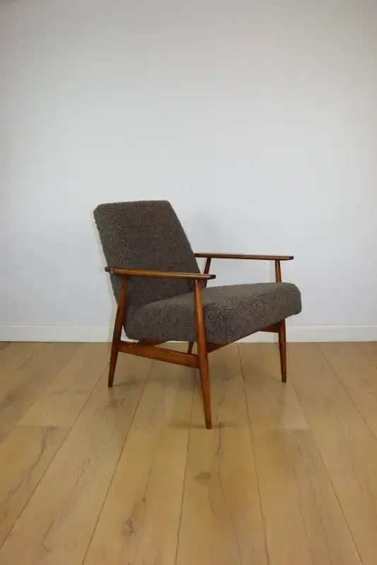 394.0 "Lis" Armchair, 1970s Brown Chocolate Boucle Design By Henryk Lis   2 Pieces Available photo
