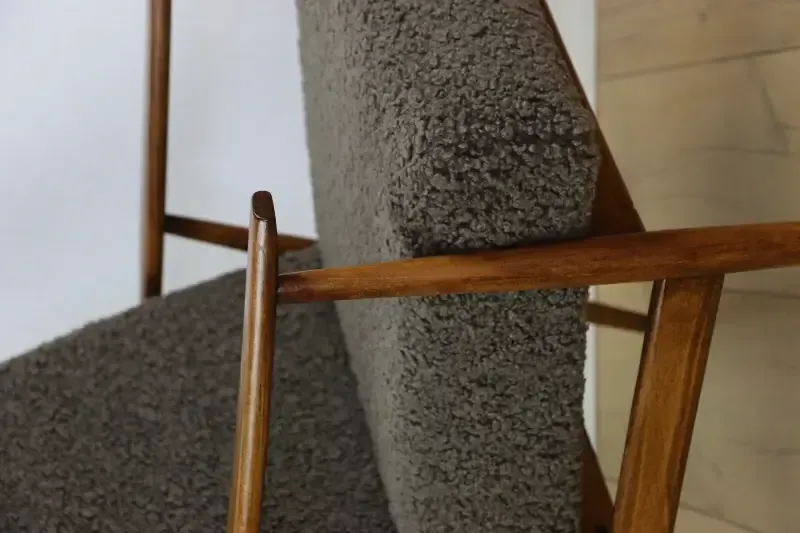photo vinterior "Lis" Armchair, 1970s Brown Chocolate Boucle Design By Henryk Lis   2 Pieces Available