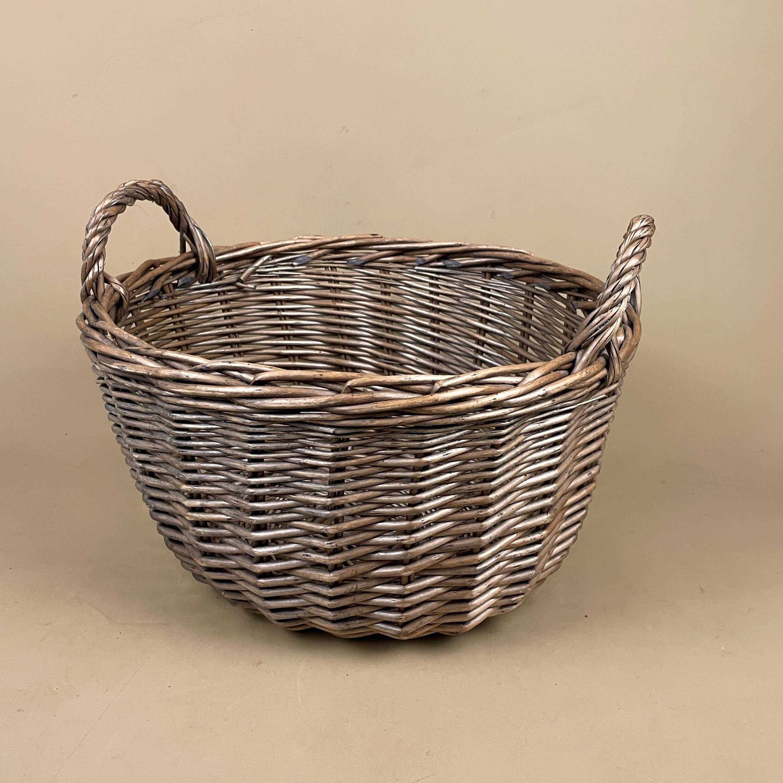 Oval Basket Woven Wicker Handles Log Storage Laundry Carrier Cottage Farmhouse Vintage Antique Handmade Old Traditional Round Medium photo Home Decor