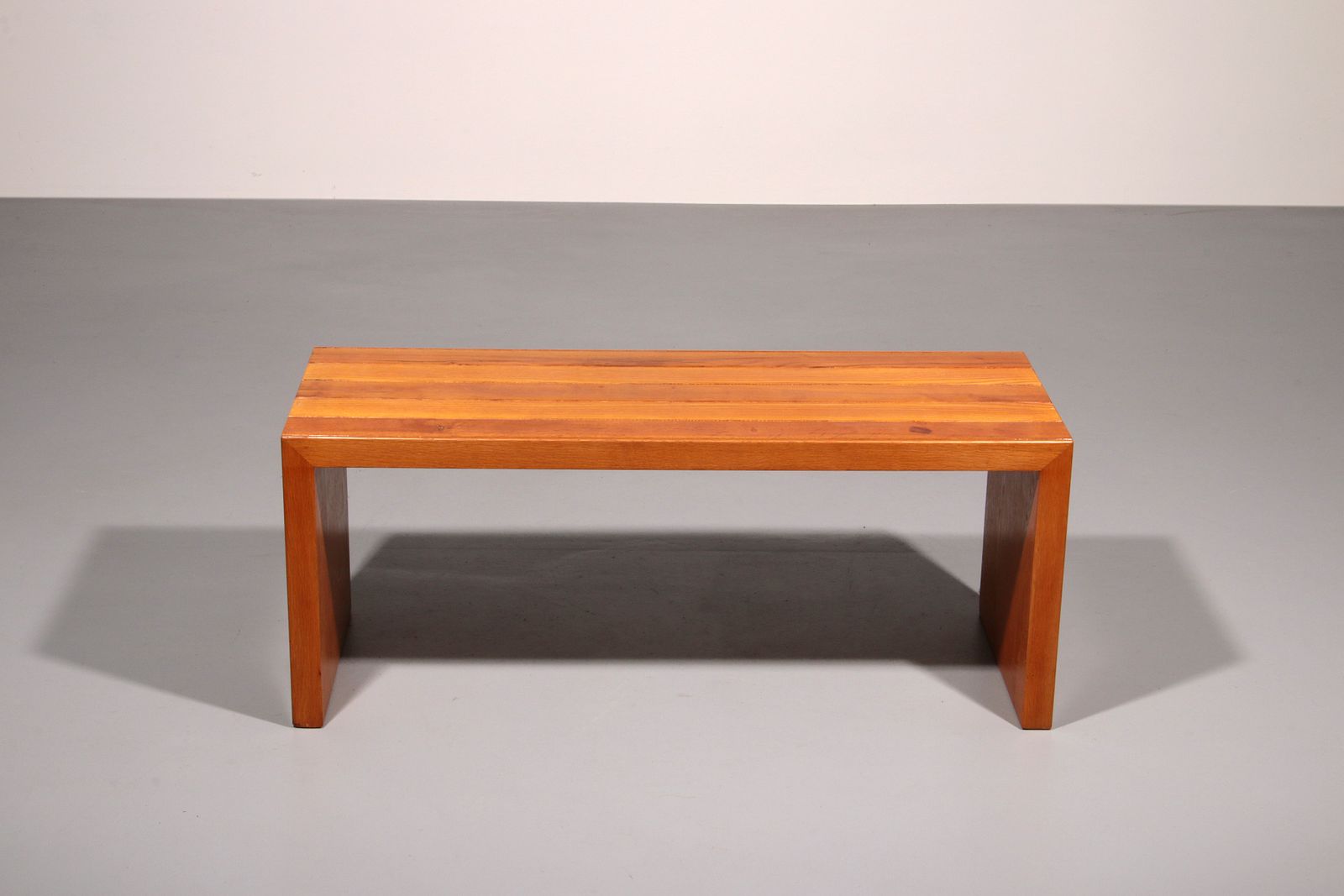 Elegant Italian Mid Century Beechwood Bench (1960s) photo Furniture