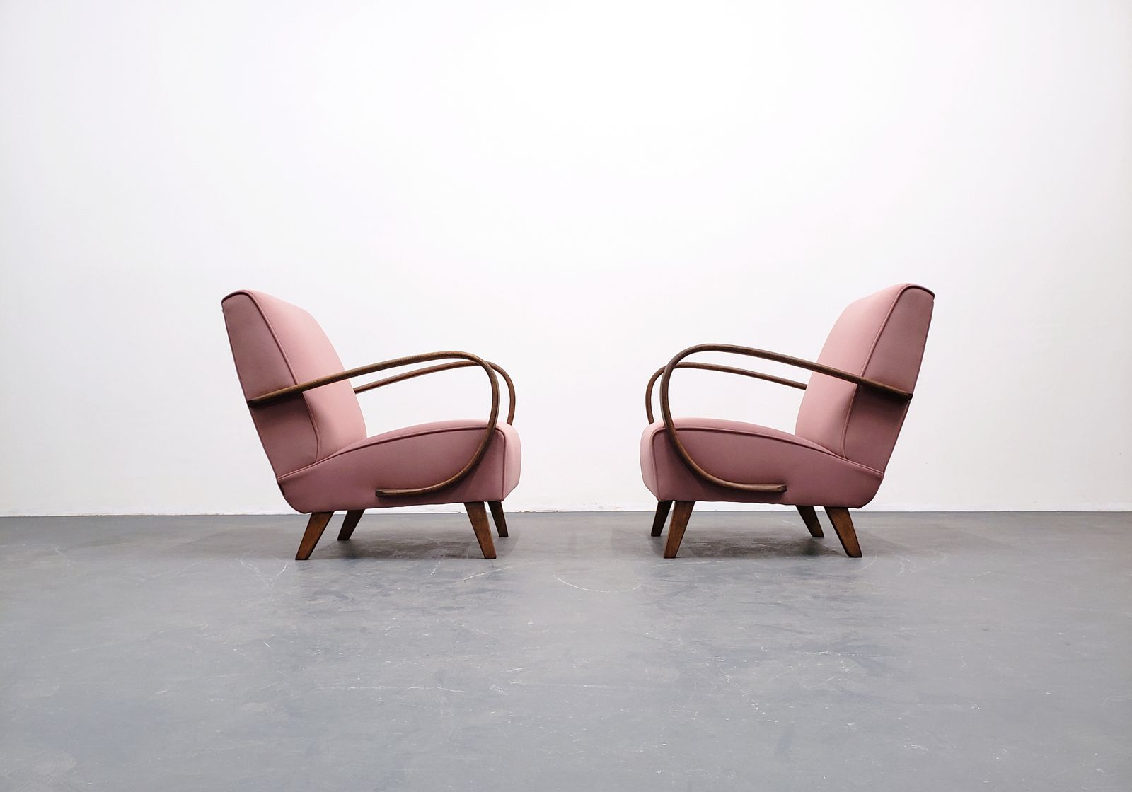 photo for sale 1930 Jindrich Halabala Bentwood Armchair In Dusty Rose Pink Velvet