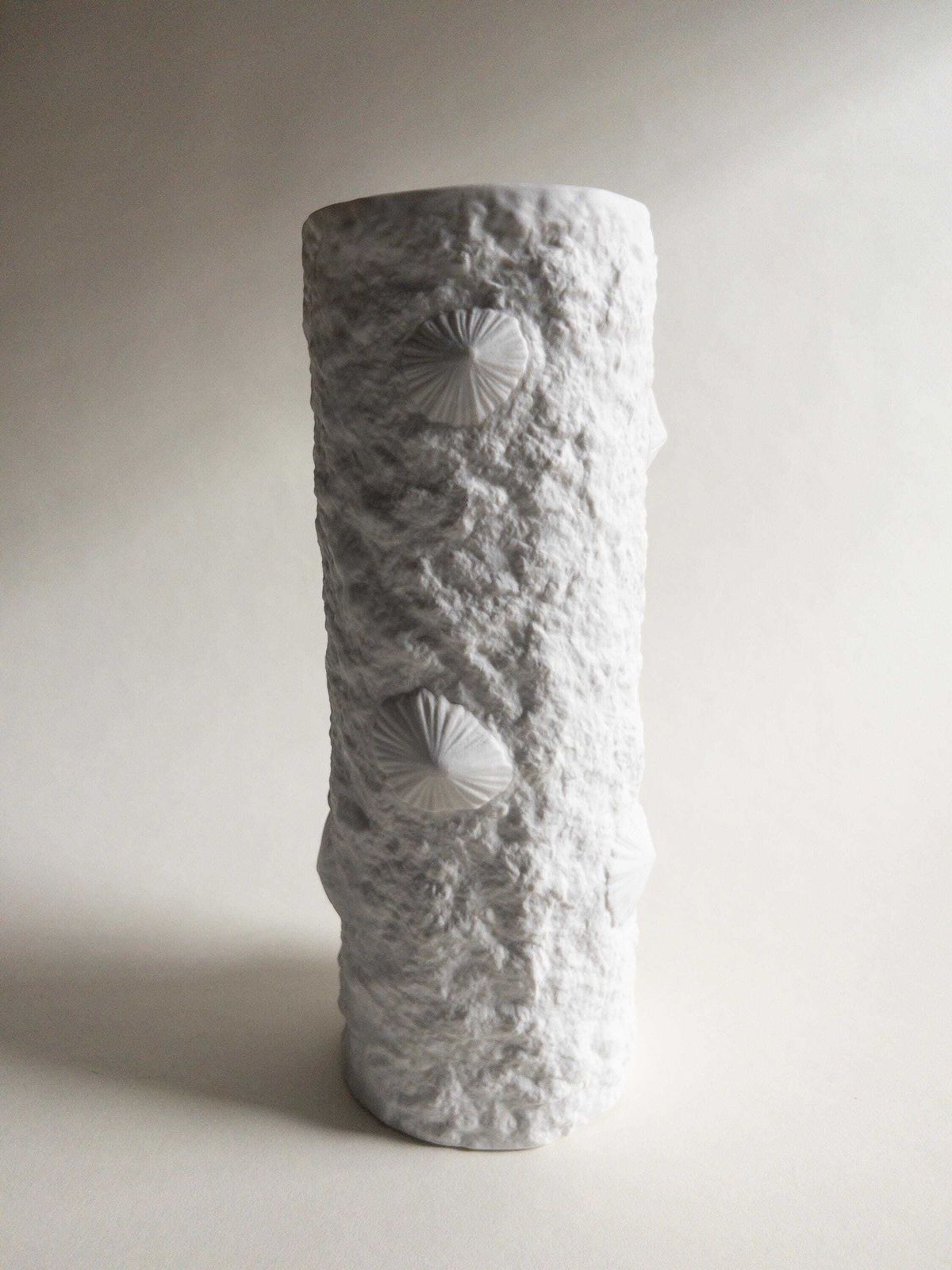 photo buy Hutschenreuther White Porcelain Bisque Op Art Vase With Beach Limpet Shells