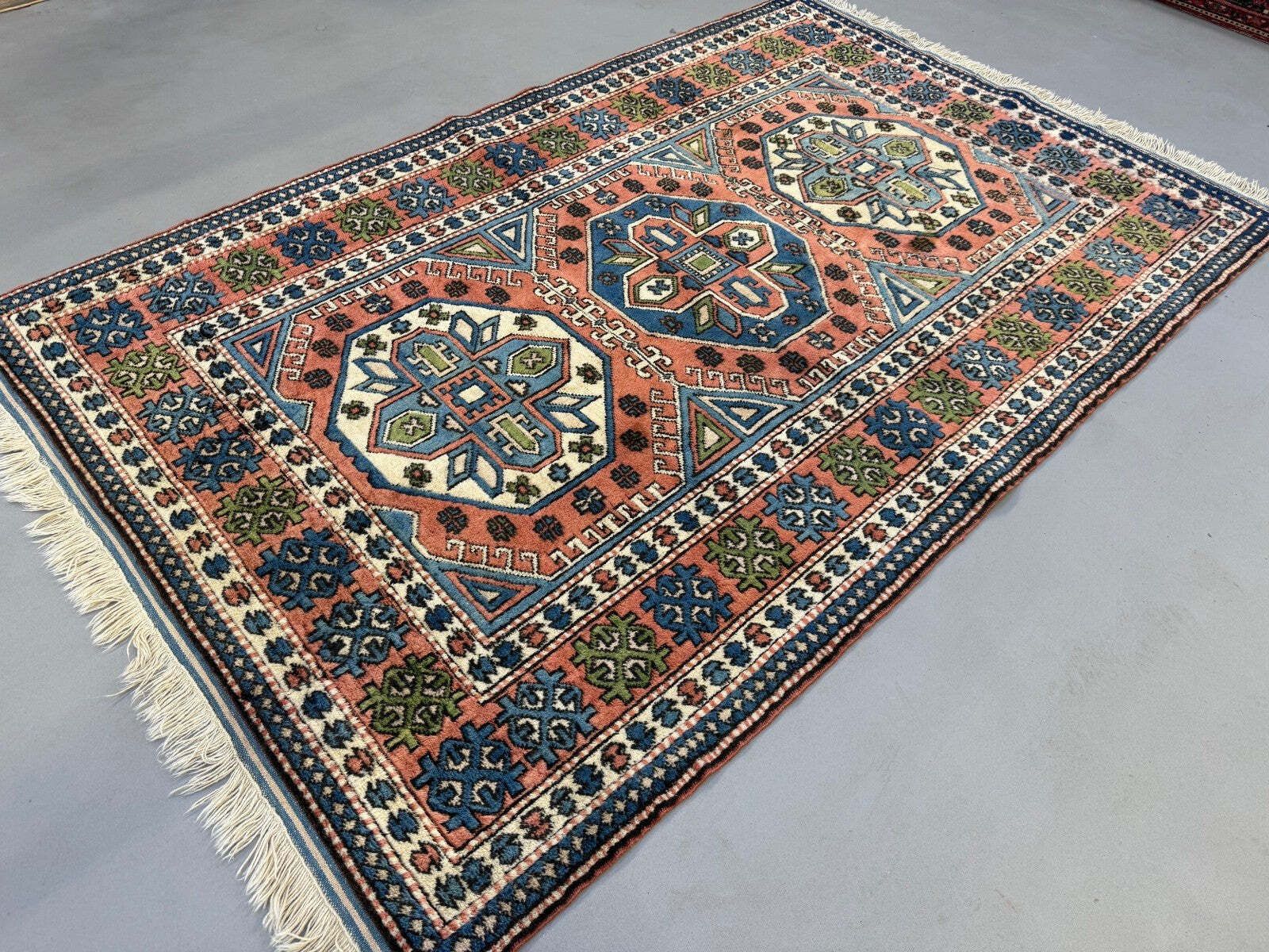 Turkish Kazak Rug 270x166 Cm Vintage Carpet, Tribal Handwoven Large 2526 photo Textiles