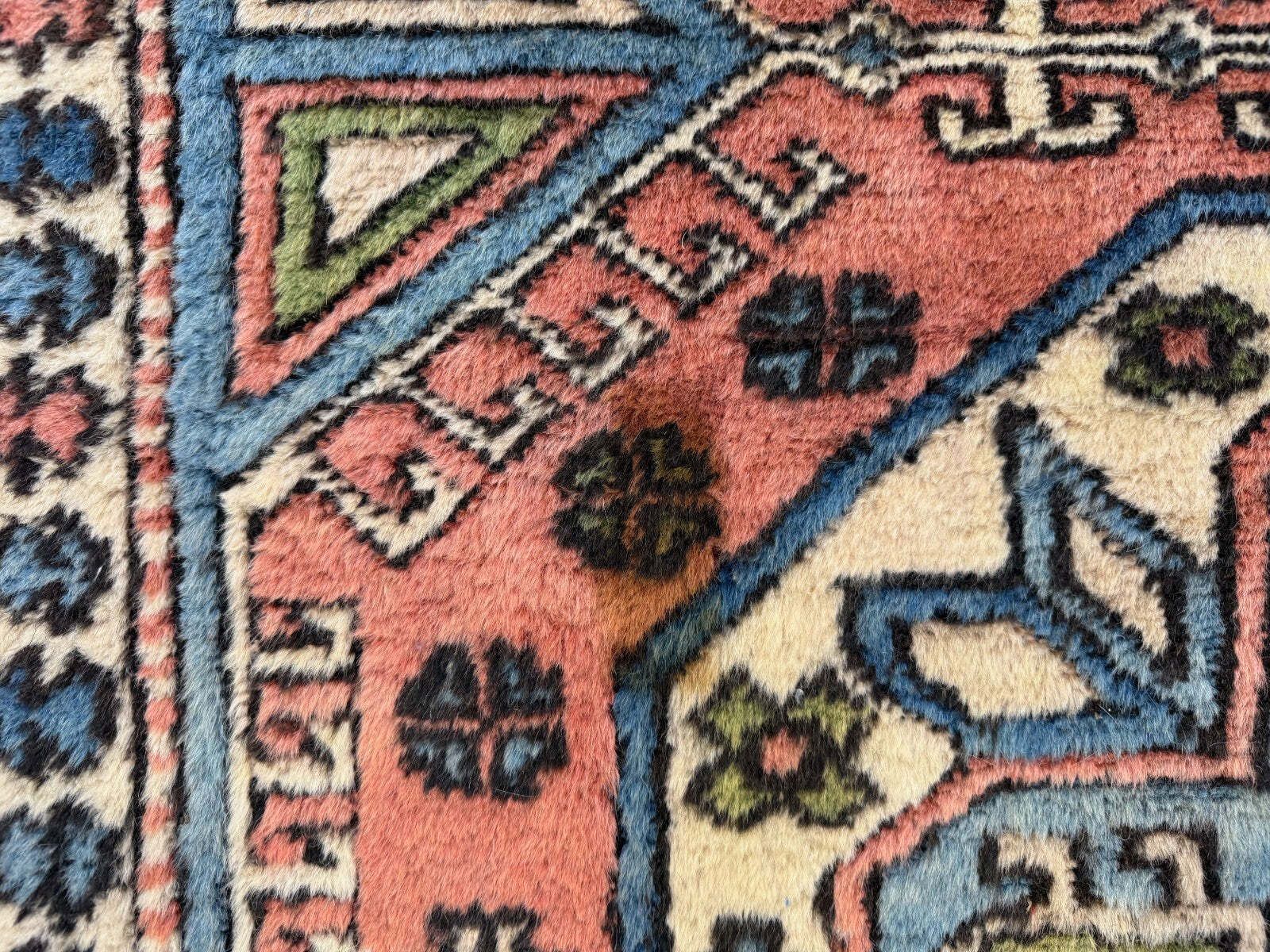 1250.0 Turkish Kazak Rug 270x166 Cm Vintage Carpet, Tribal Handwoven Large 2526 photo