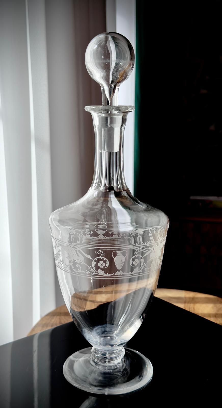 French Baccarat Cognac Decanter With Swan Engraving, 1920s photo Home Decor