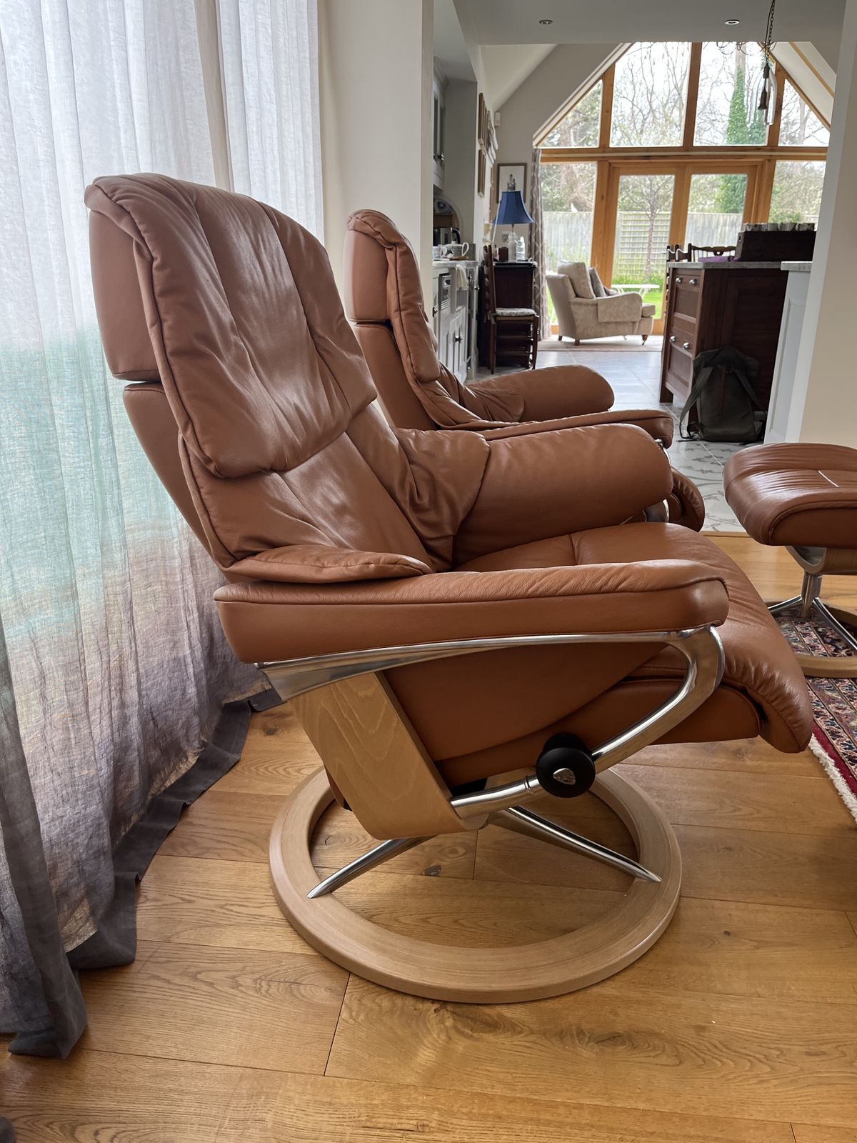 Pair Of Ekornes Stressless Recliner Chairs photo 2000.0