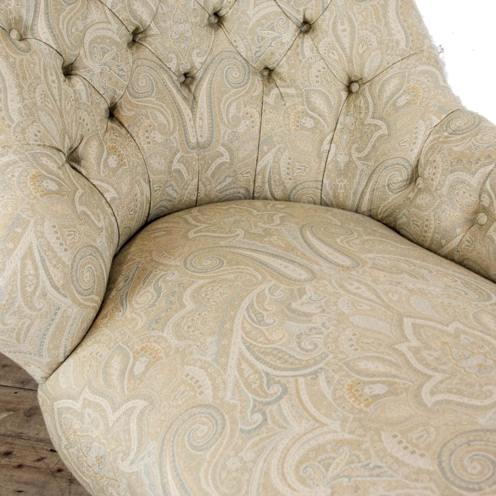 Antique Late Victorian Chaise | Antique Armchair | Antique Seating | Victorian Antiques | Victorian Armchair photo buy