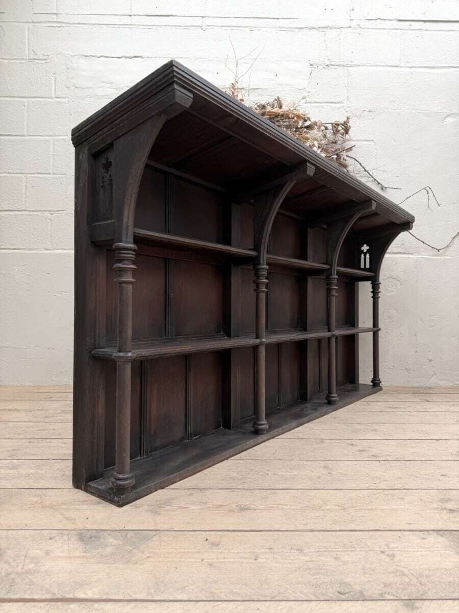 Victorian Country House Wall Dresser photo vinterior