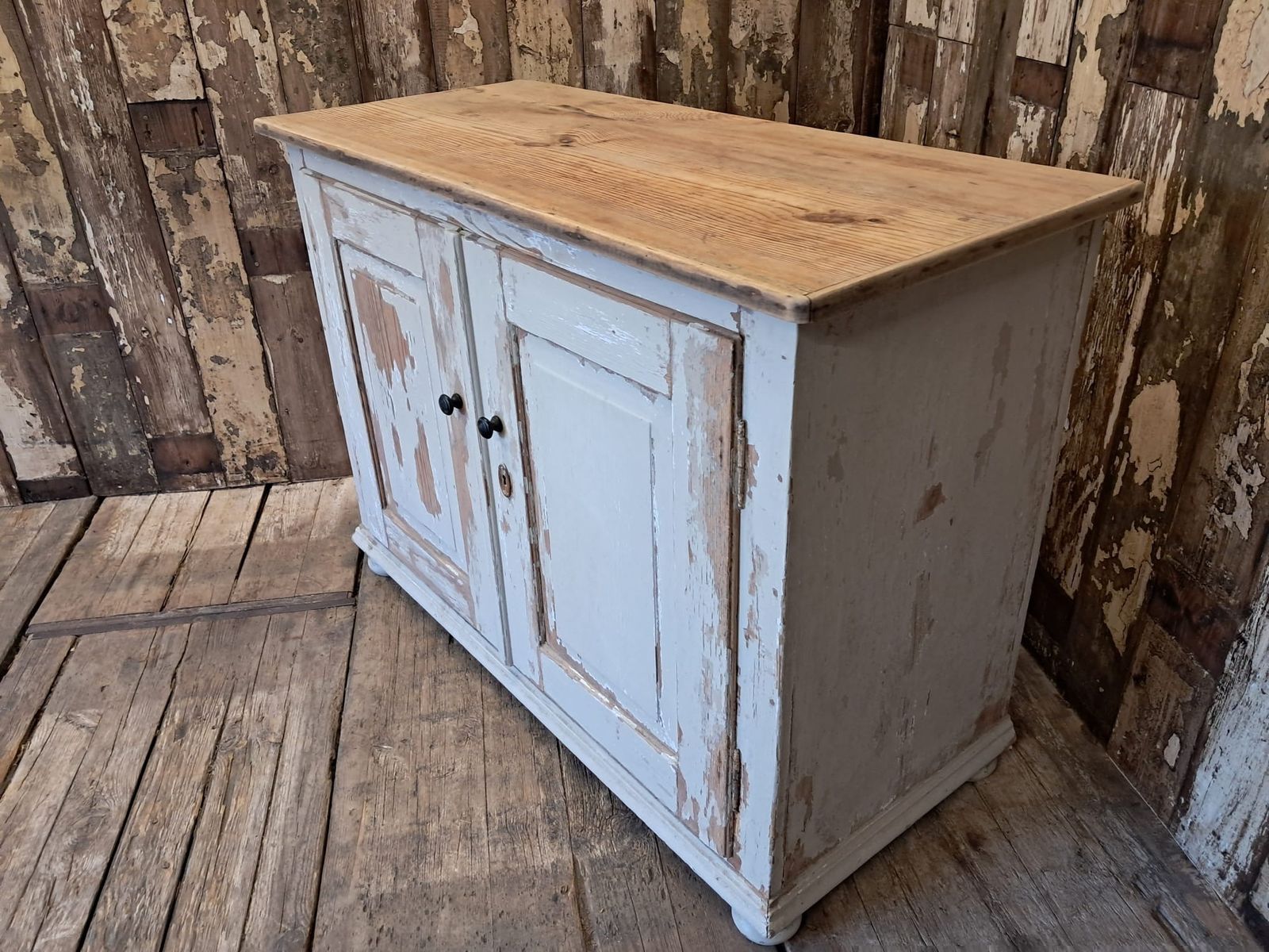 Rustic Sideboard photo Furniture