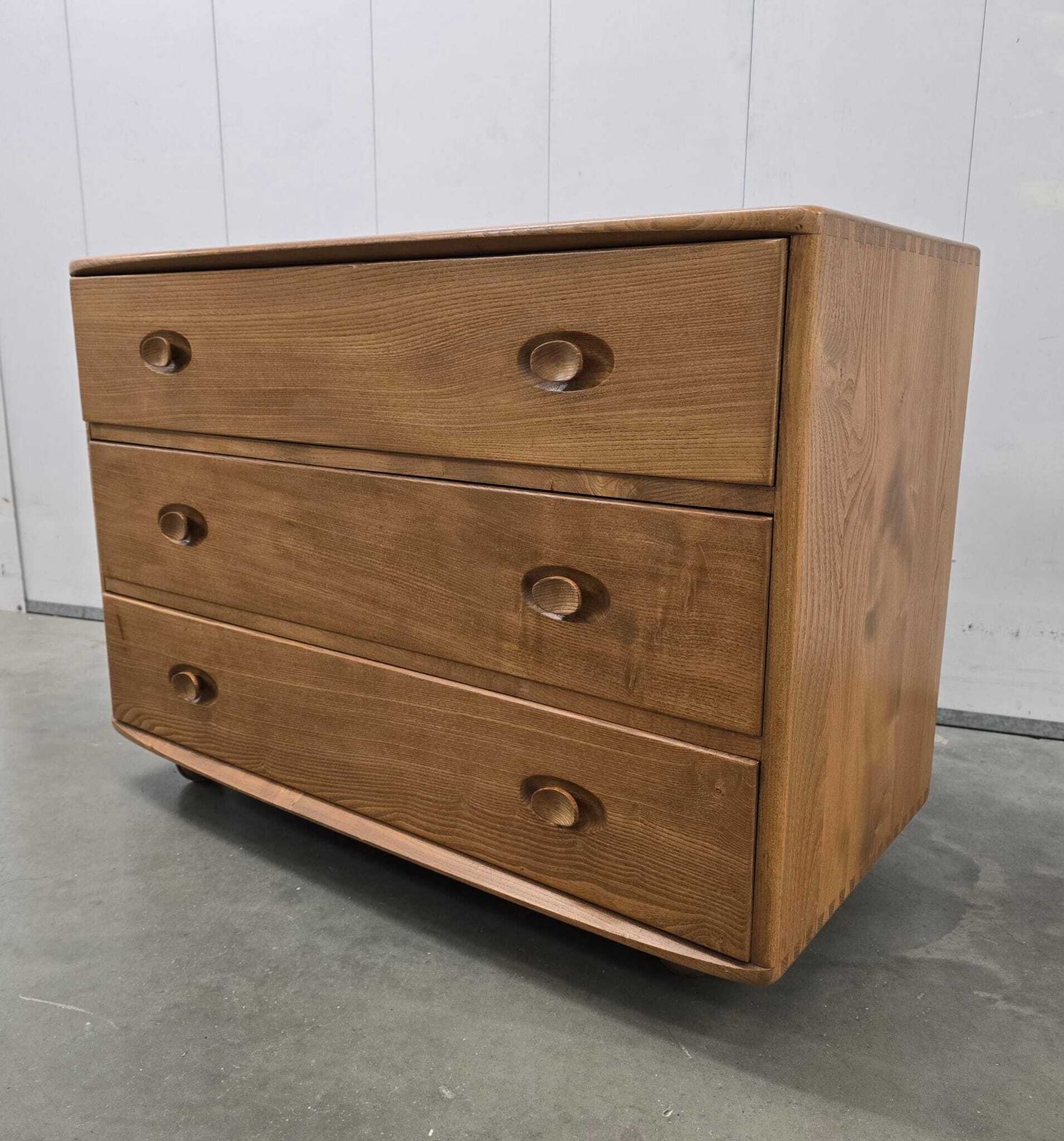Ercol Windsor Chest Of Drawers