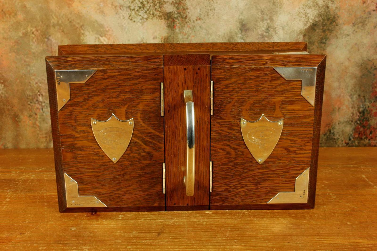 photo furniture Antique English Oak & Silver Box. Wooden Humidor Cigar Box. 1920.