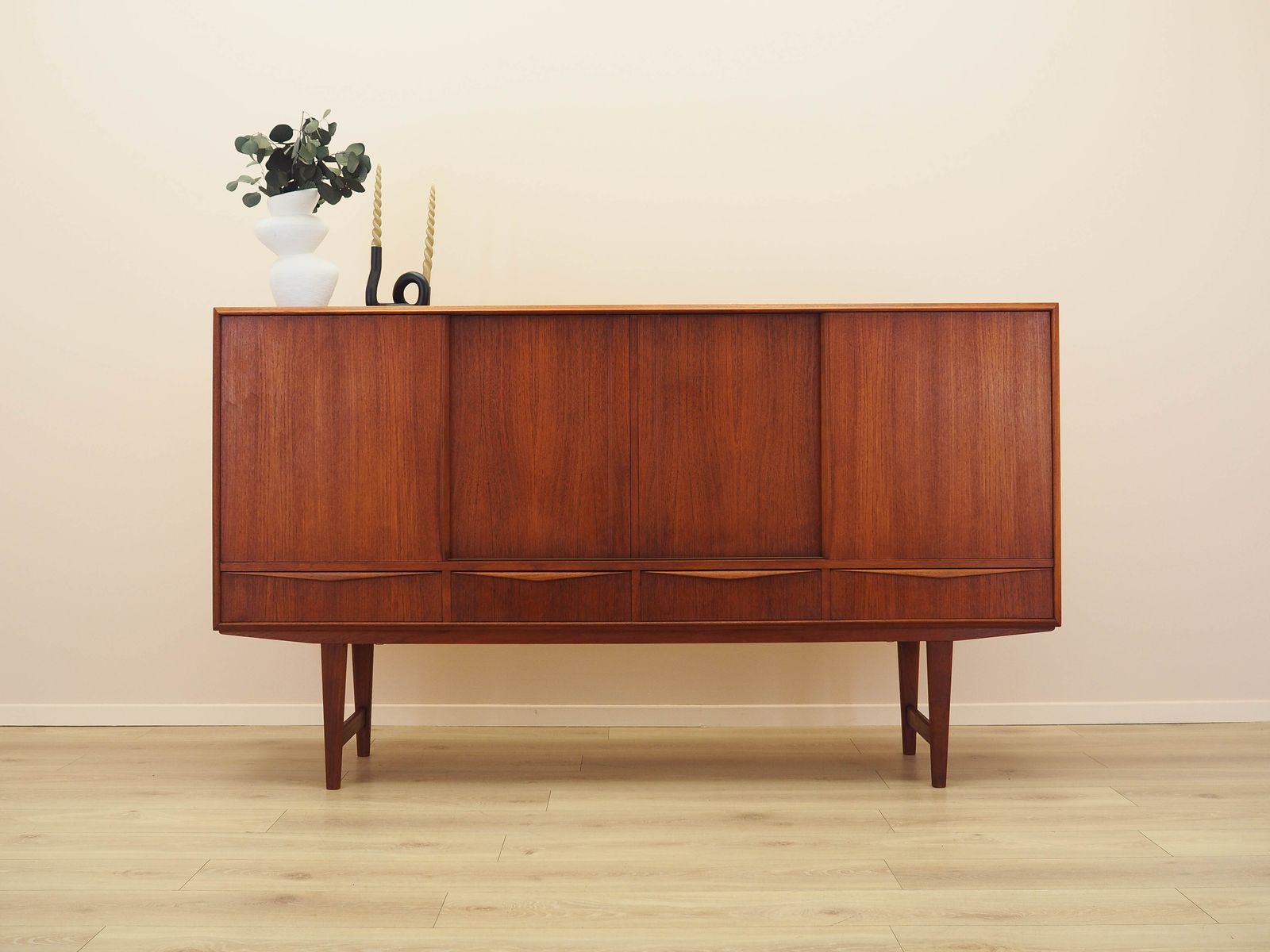 Teakhouten Highboard, Deens Design, Jaren 1960, Ontwerper: E.W. Bach photo furniture