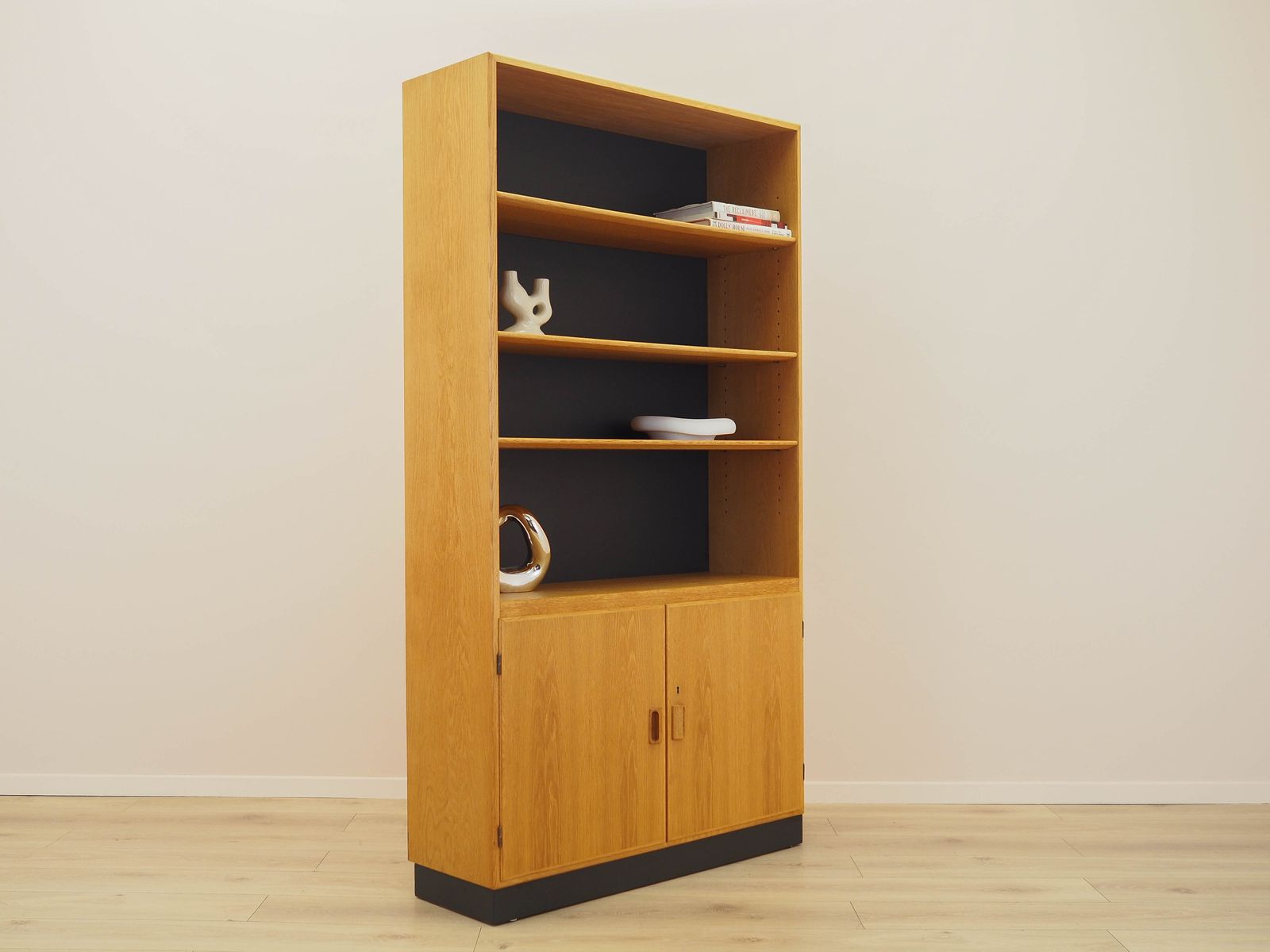 Ash Bookcase, Danish Design, 1960s, Designer: Børge Mogensen photo 1819.0