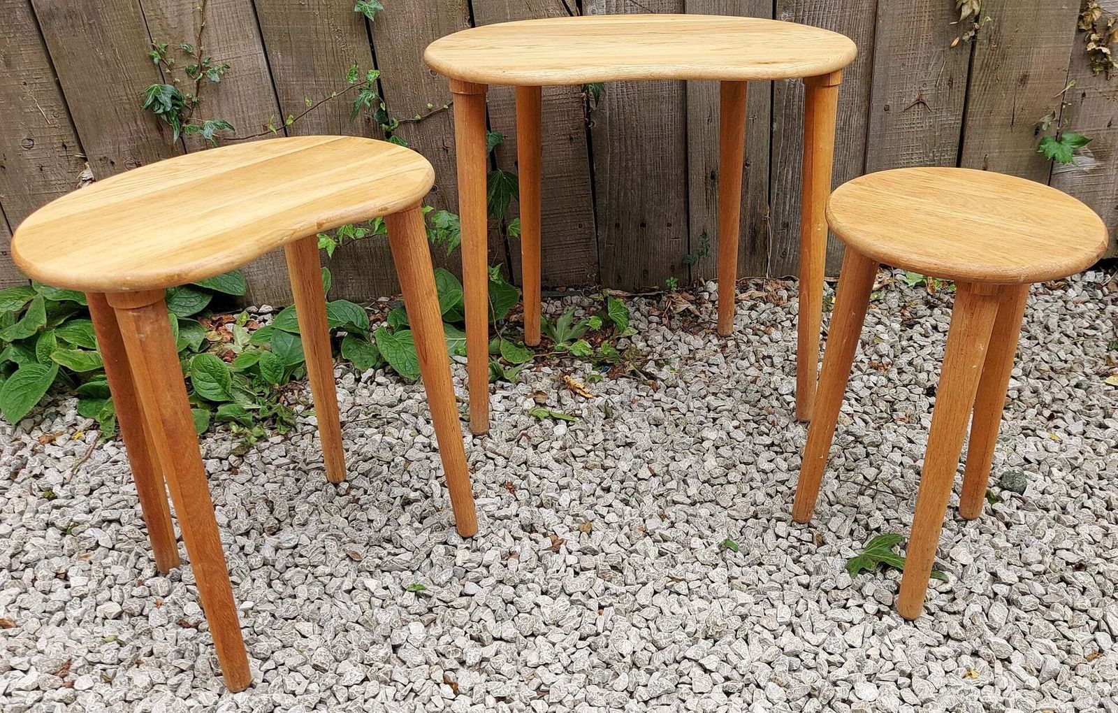 Mcm Kidney Shaped Oak Nest Of Tables photo 400.0