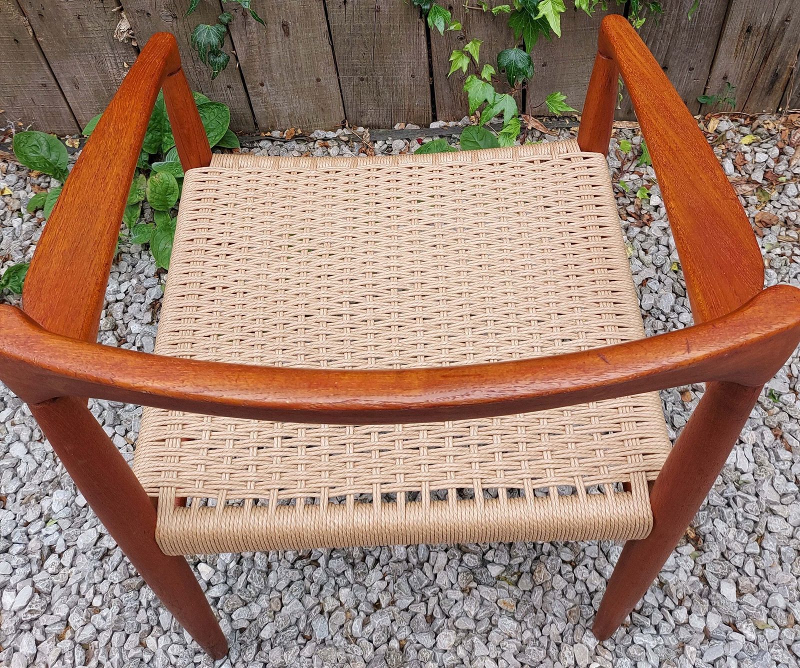 Mcm One Only Recorded Bramin Carver Chair Danish photo vinterior