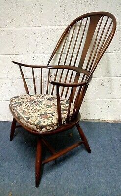 Ercol Armchair Model 472 Blue Label Chairmakers Chair photo for sale