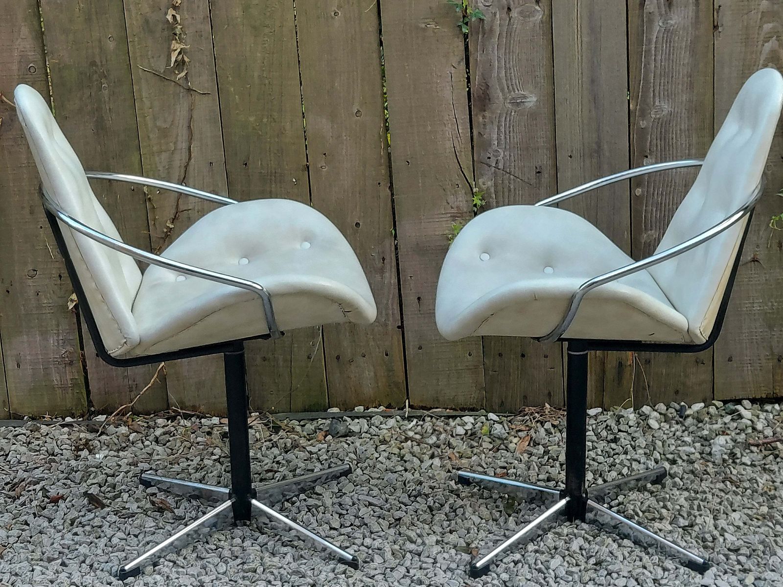 Mid Century Modern Pair Atomic Style Cream Vinyl Swivel Chairs photo for sale