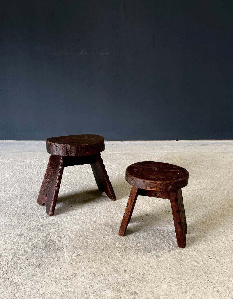 Wabi Sabi Handgemaakt Gesneden Laag Krukkenset, Spanje, Jaren 1960 photo furniture