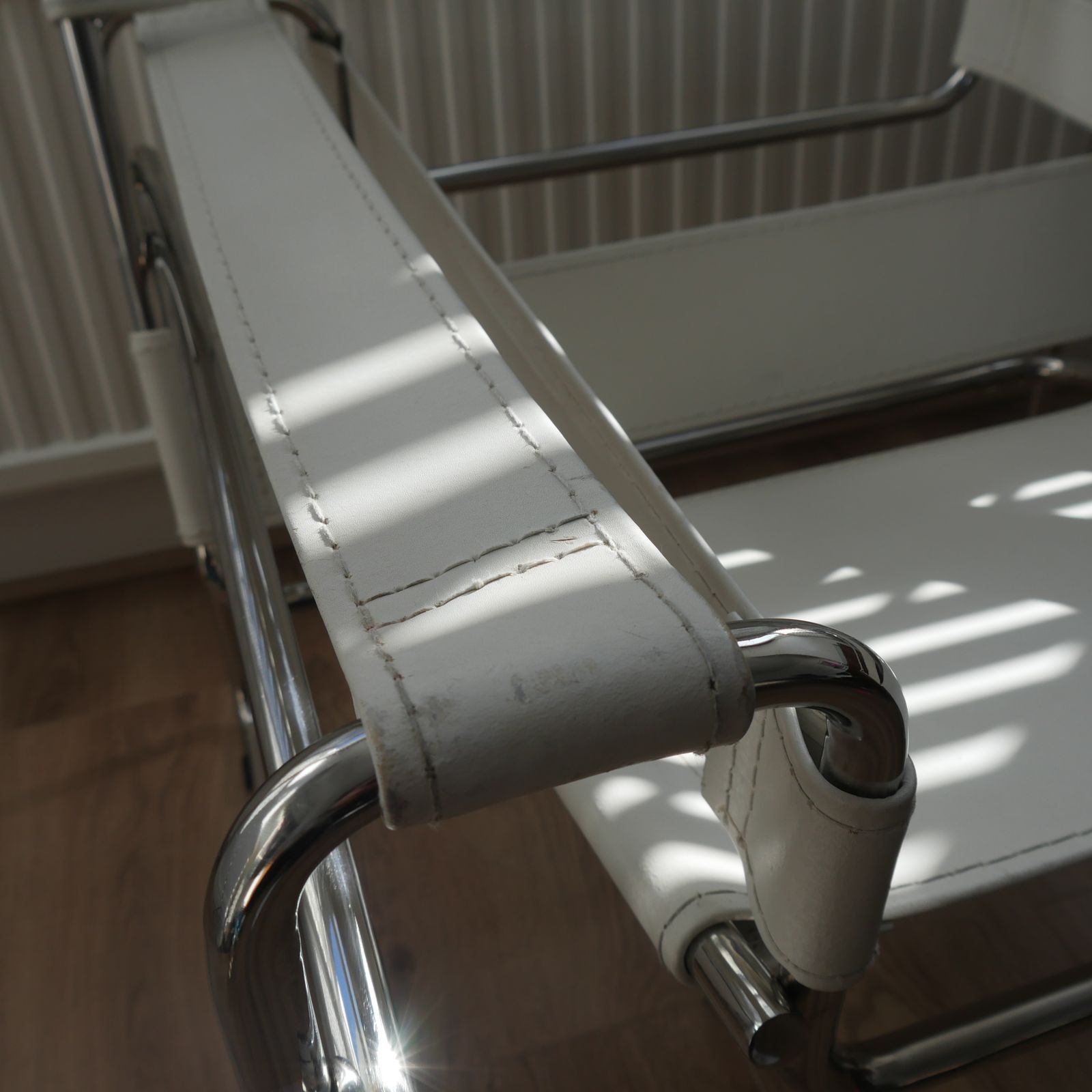 420.0 Italian 1990s Wassily B3 Style Chair – White & Chrome – Bauhaus / Marcel Breuer photo
