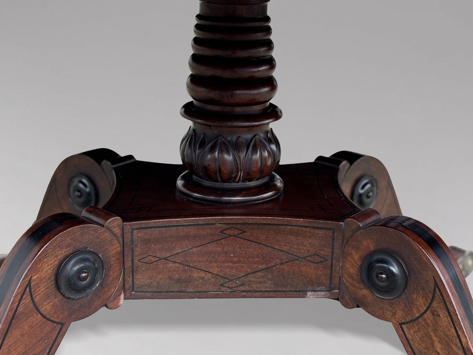 18th Century George III Period Mahogany Brass & Ebony Inlay Centre Table photo vintage