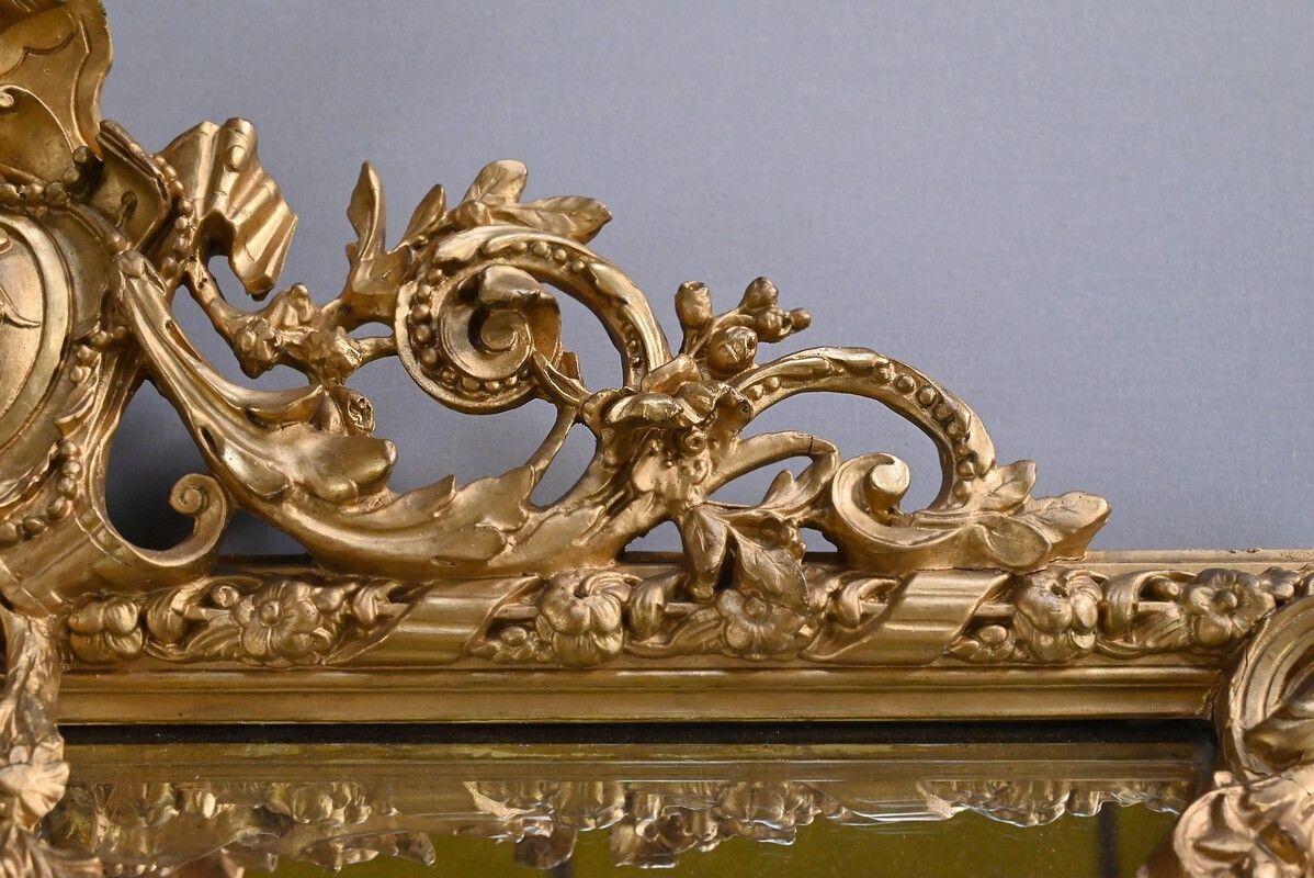 photo furniture Important Louis XVI Style Mirror With Parclosed Panels – Late 19th Century