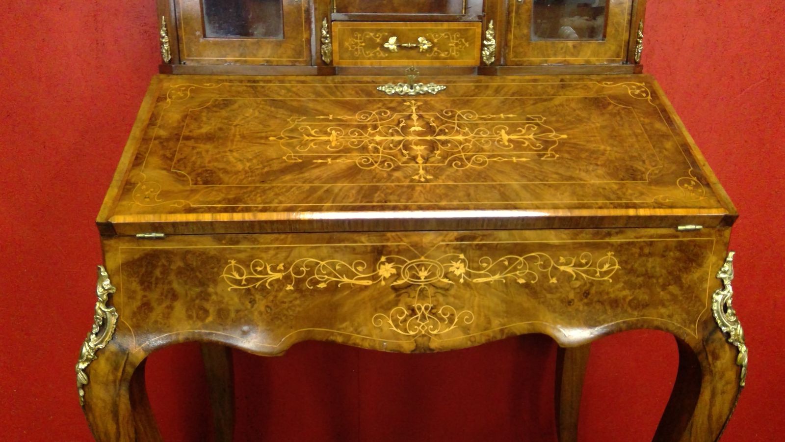 photo for sale Pair Of Victorian Walnut Bonheur De Joures