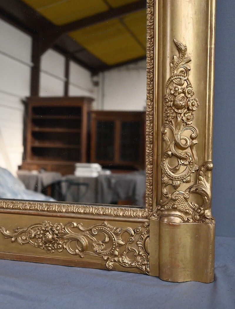 photo vinterior Important Gilded Wood Mirror, Restoration Style – 19th Century