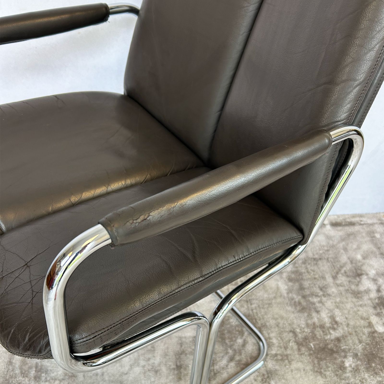 Eleganza Cantilever Armchair By Tim Bates For Pieff, Chrome And Leather, 1970s photo 325.0
