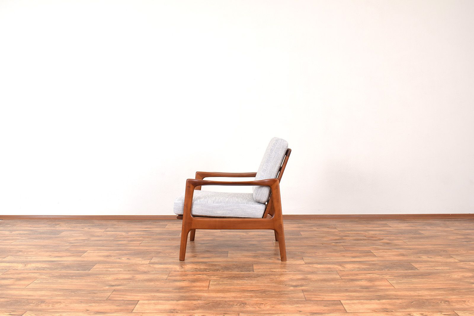 Mid Century Lounge Chair By Illum Wikkelsø, 1960s. photo Furniture