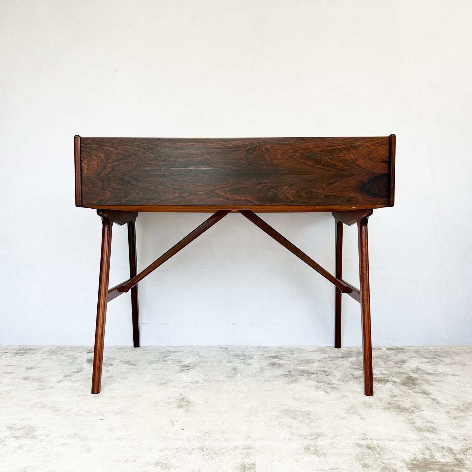 2995.0 Arne Wahl Iversen Model 65 Rosewood Desk photo