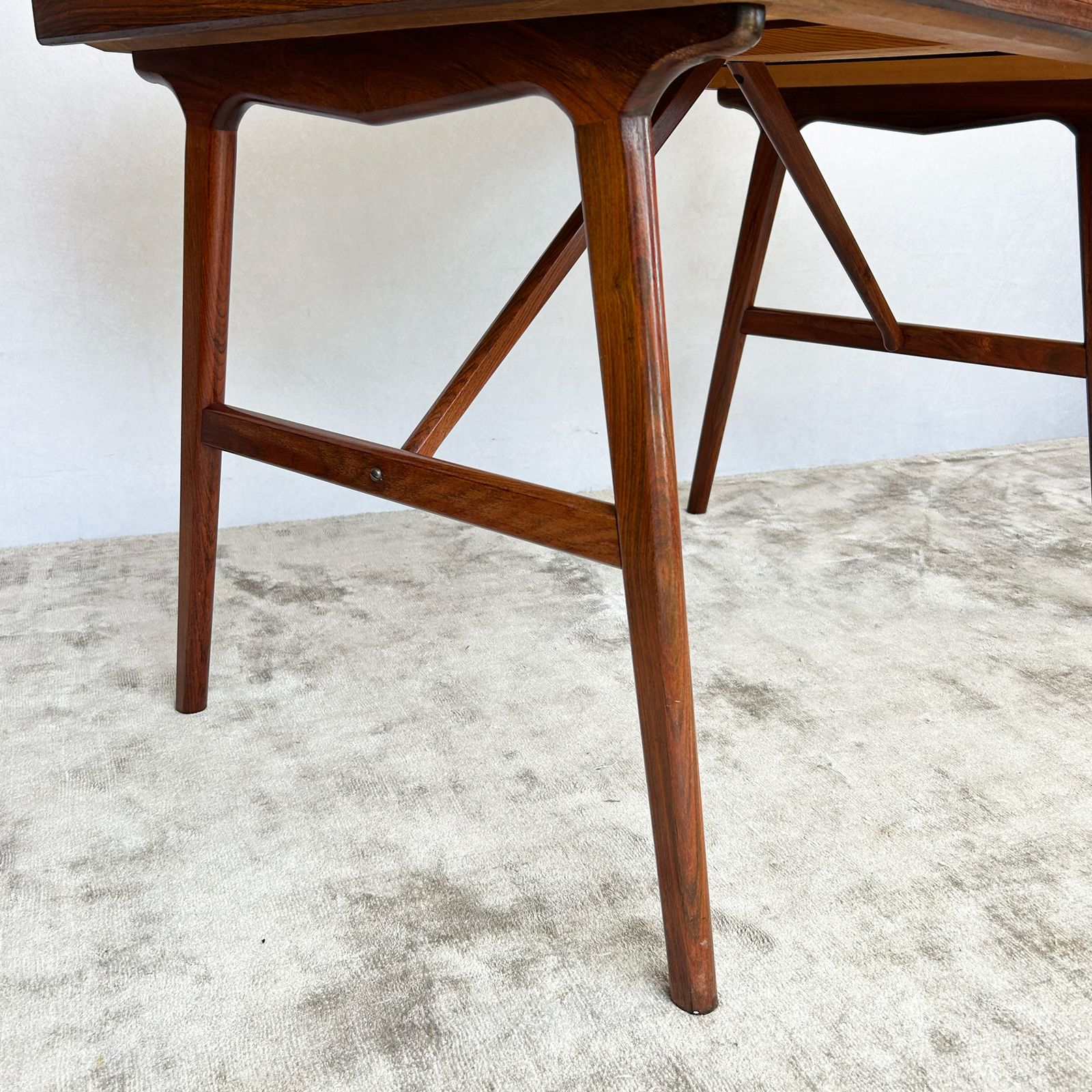 photo furniture Arne Wahl Iversen Model 65 Rosewood Desk