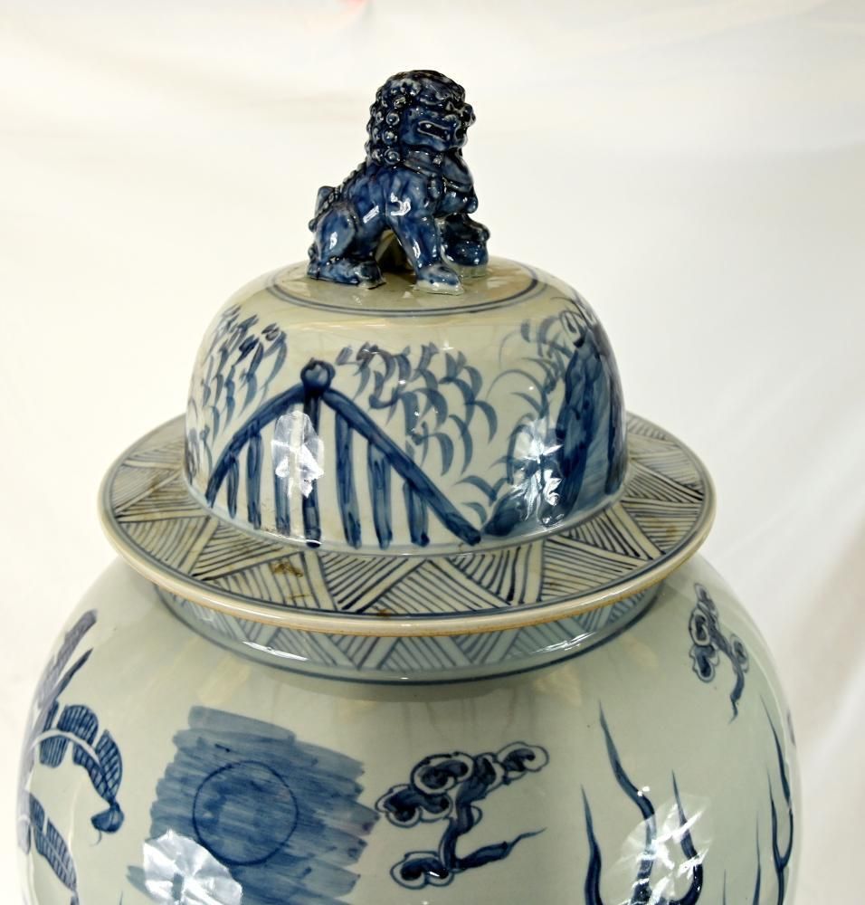 Pair Chinese Blue White Porcelain Lidded Vases Mythical Beast Dragon 4ft 109 photo 1695.0