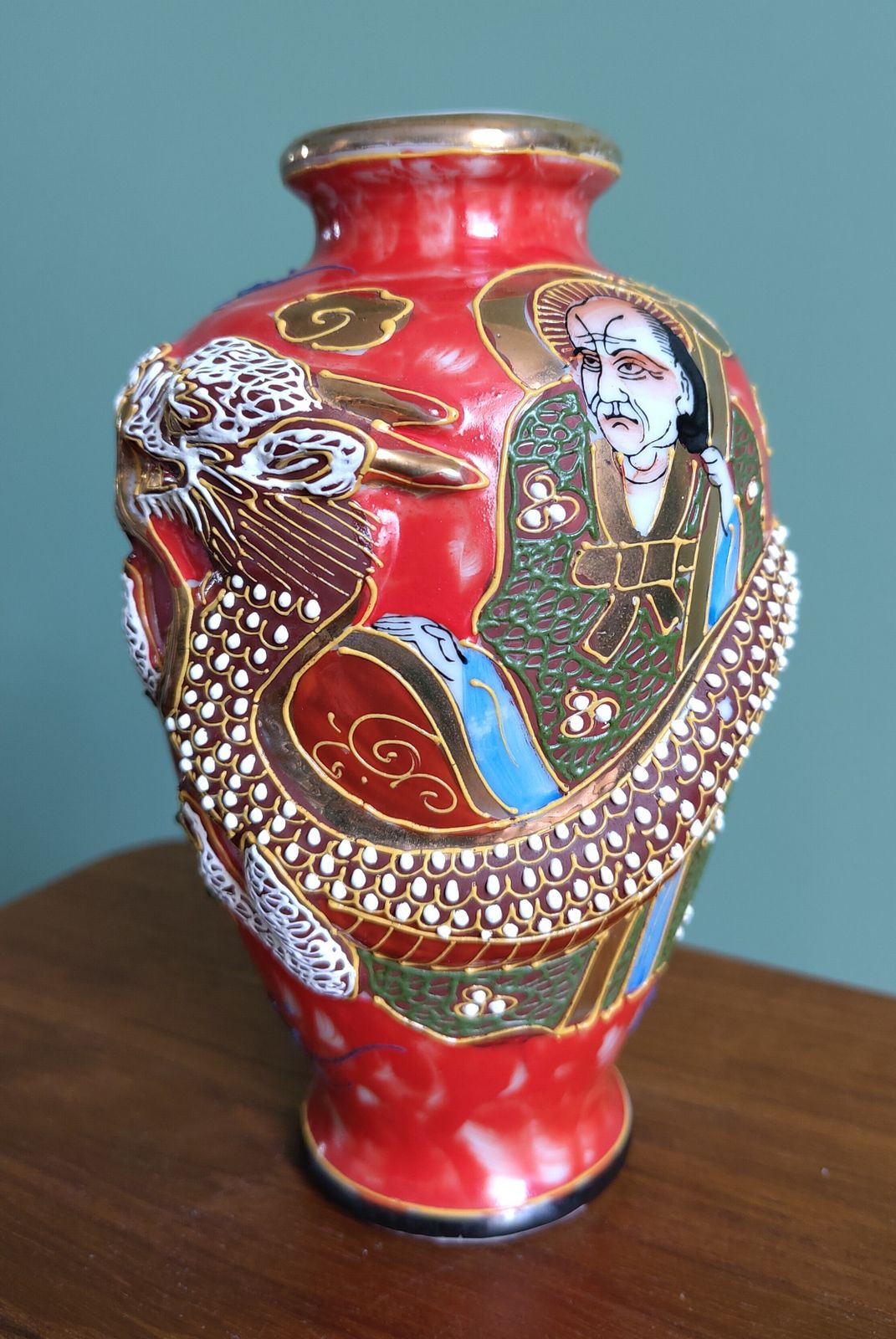 Republic‑Period Chinese Relief Dragon Vase (C. 1920s–1930s)