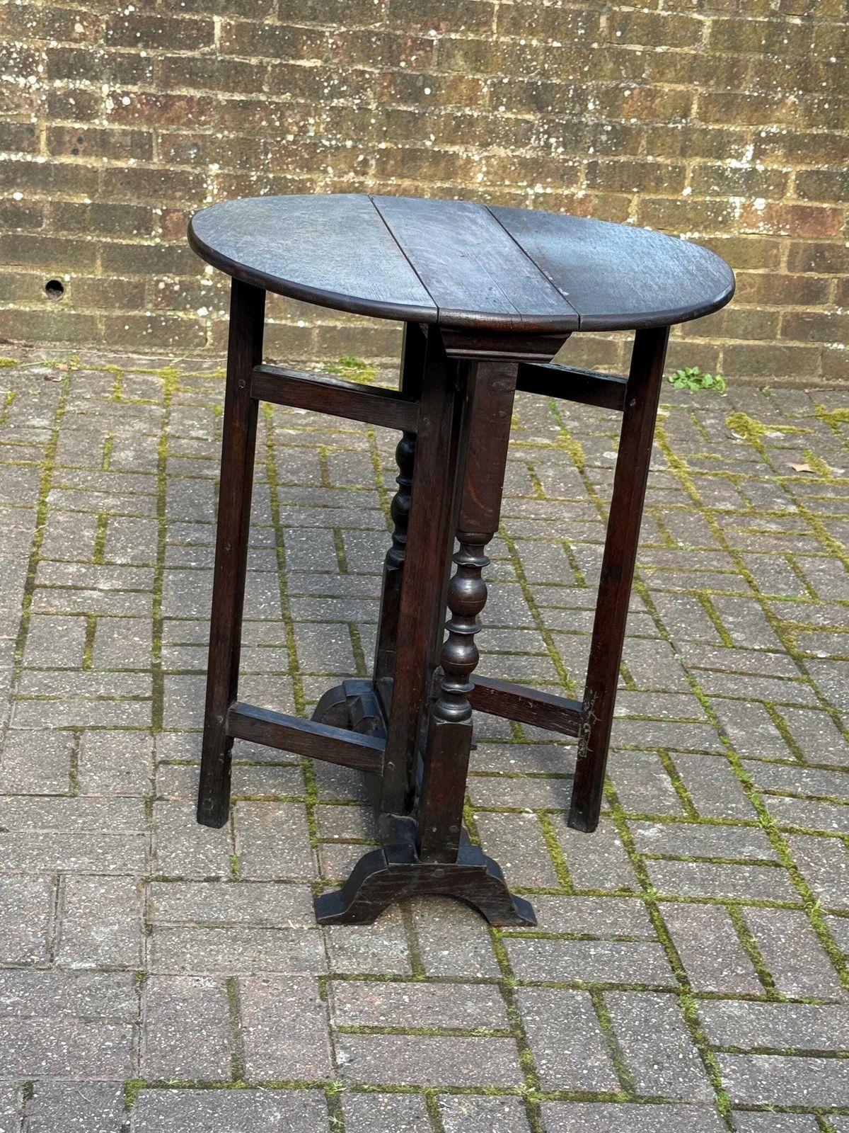 photo for sale Superb Antique Oak Gateleg Drop Leaf Table – Late Victorian / Edwardian, Circa Early 1900s