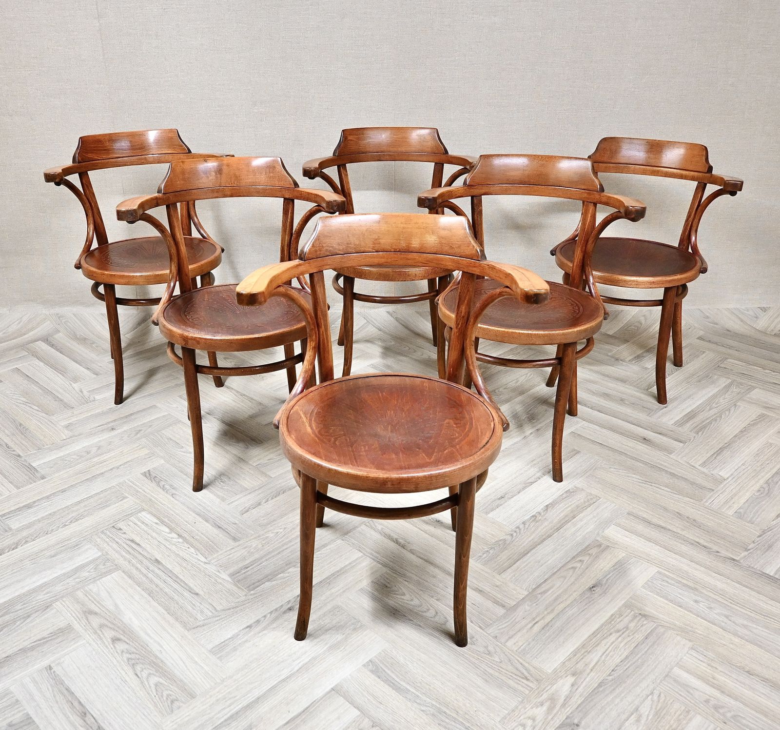 Set Of 6 Vintage Bentwood Armchairs photo furniture