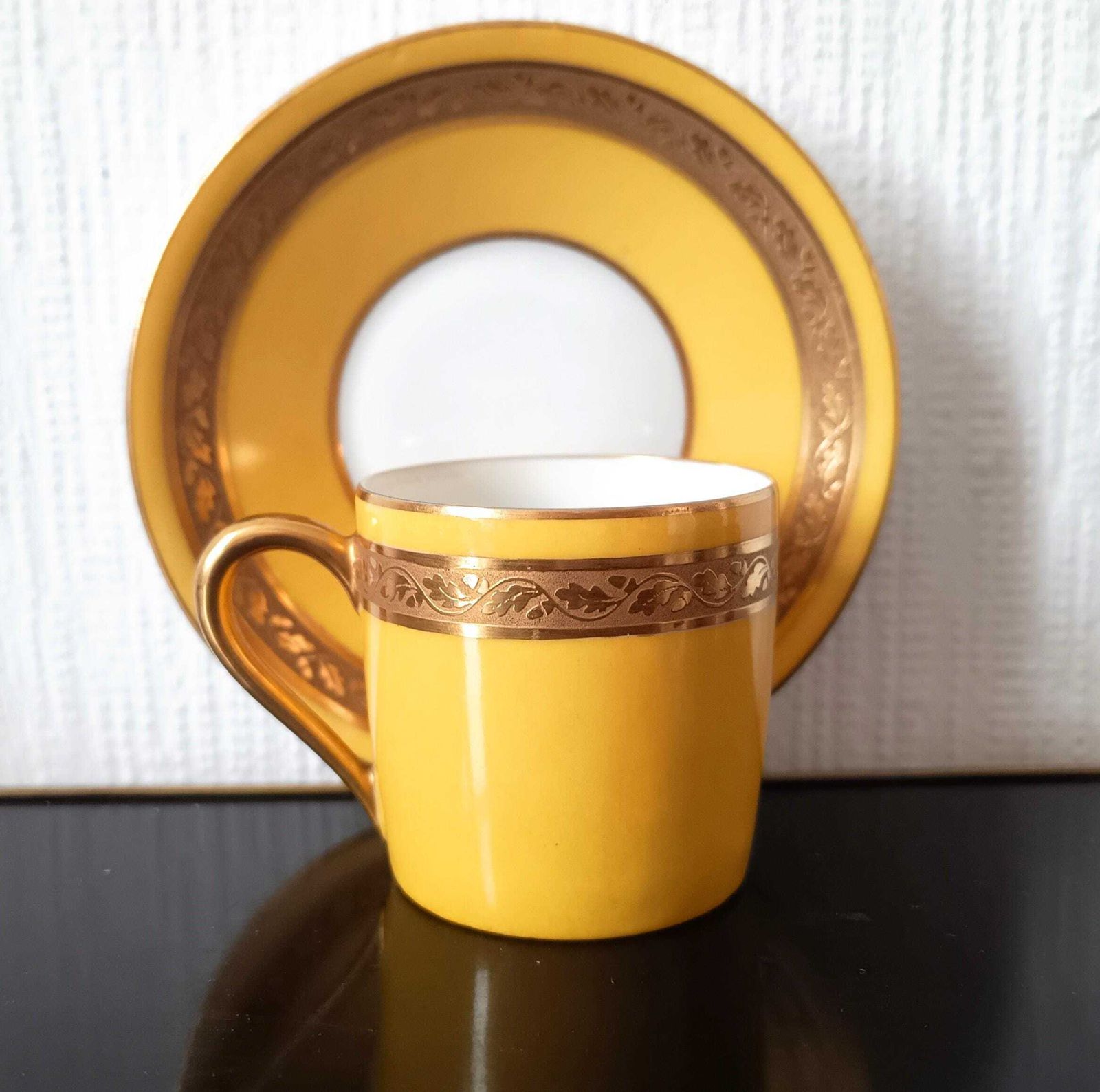 Art Deco Limoges Arlequin Collection: 3 Cups & Saucers, Acid Etched Oak Leaf Gilding, 1929 photo 145.0