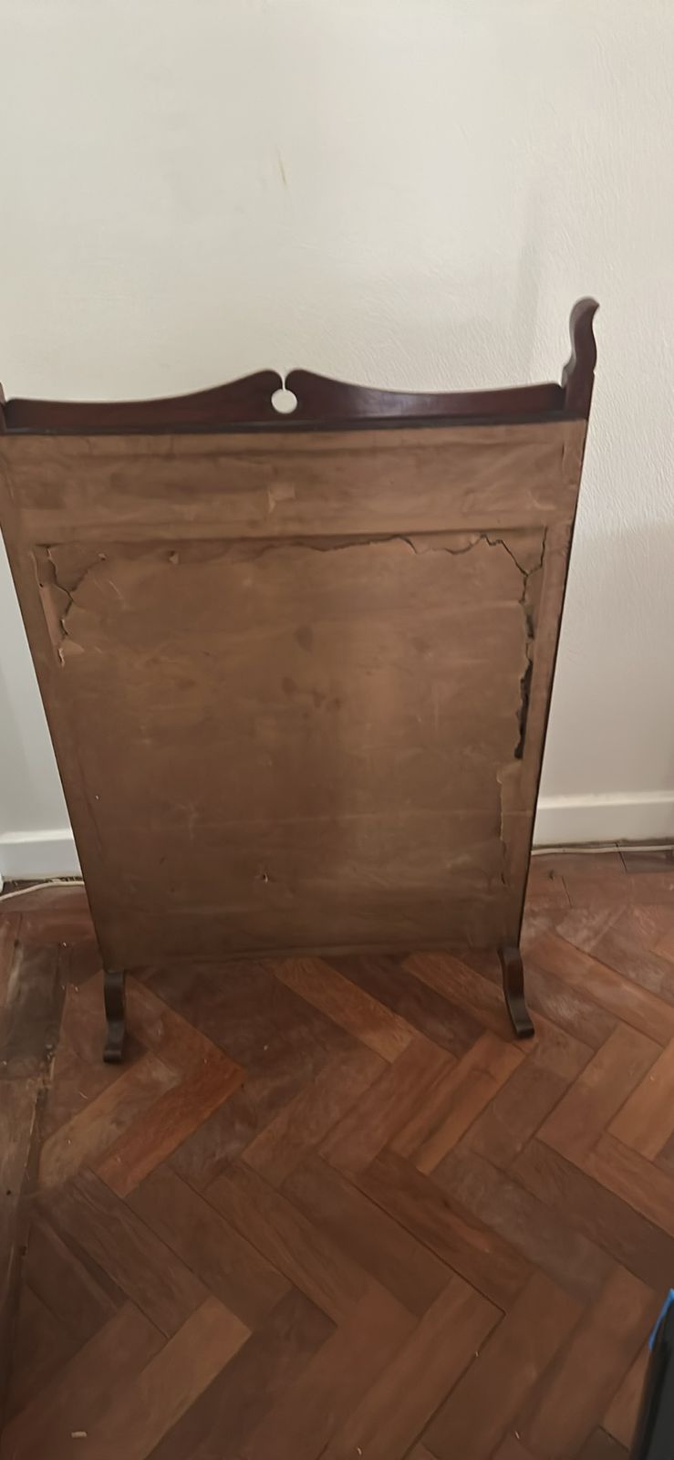 A Mahogany Antique Fire Screen With An Embroidered Panel photo vinterior