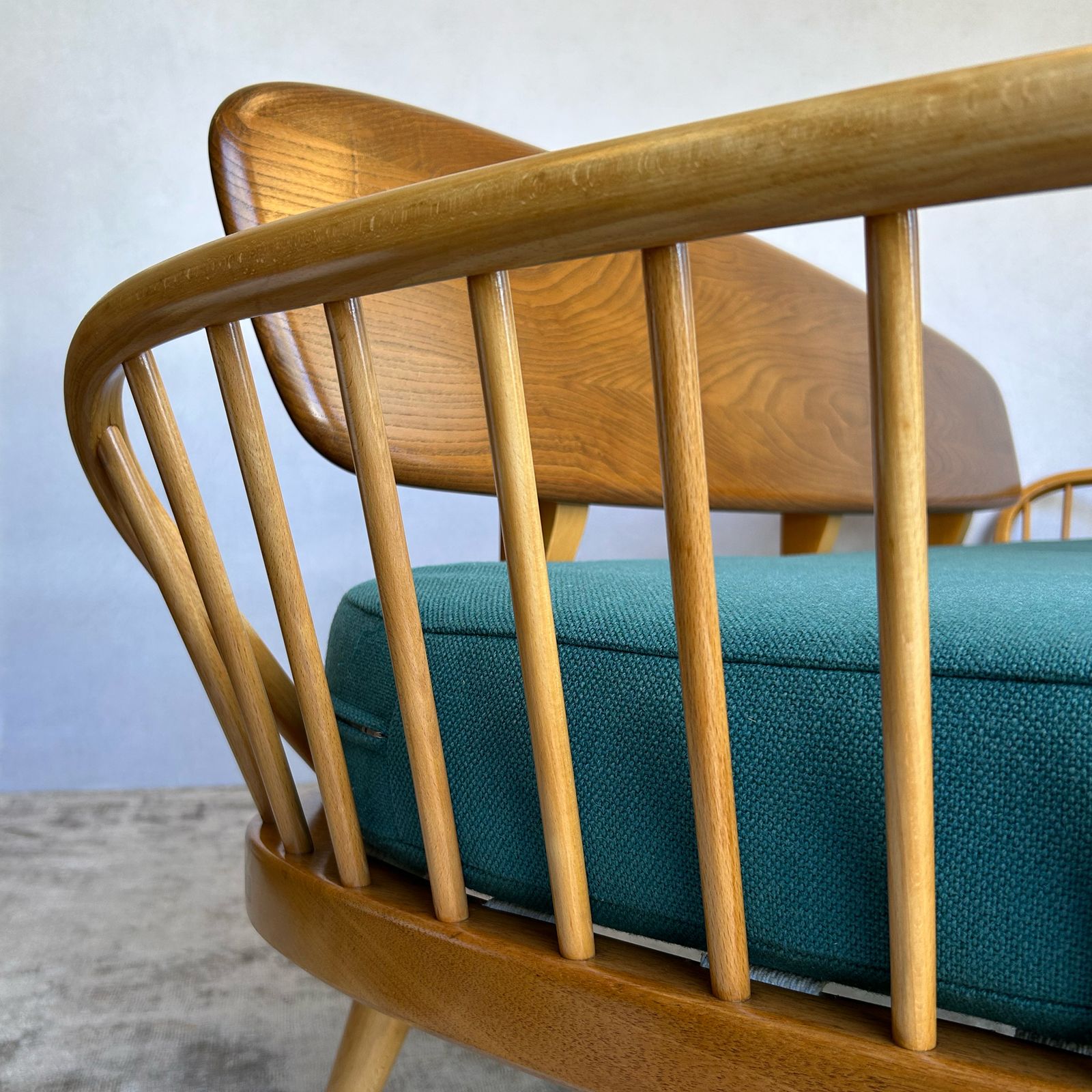 2495.0 Ercol Day Bed / Studio Couch ‘Model 355’ photo