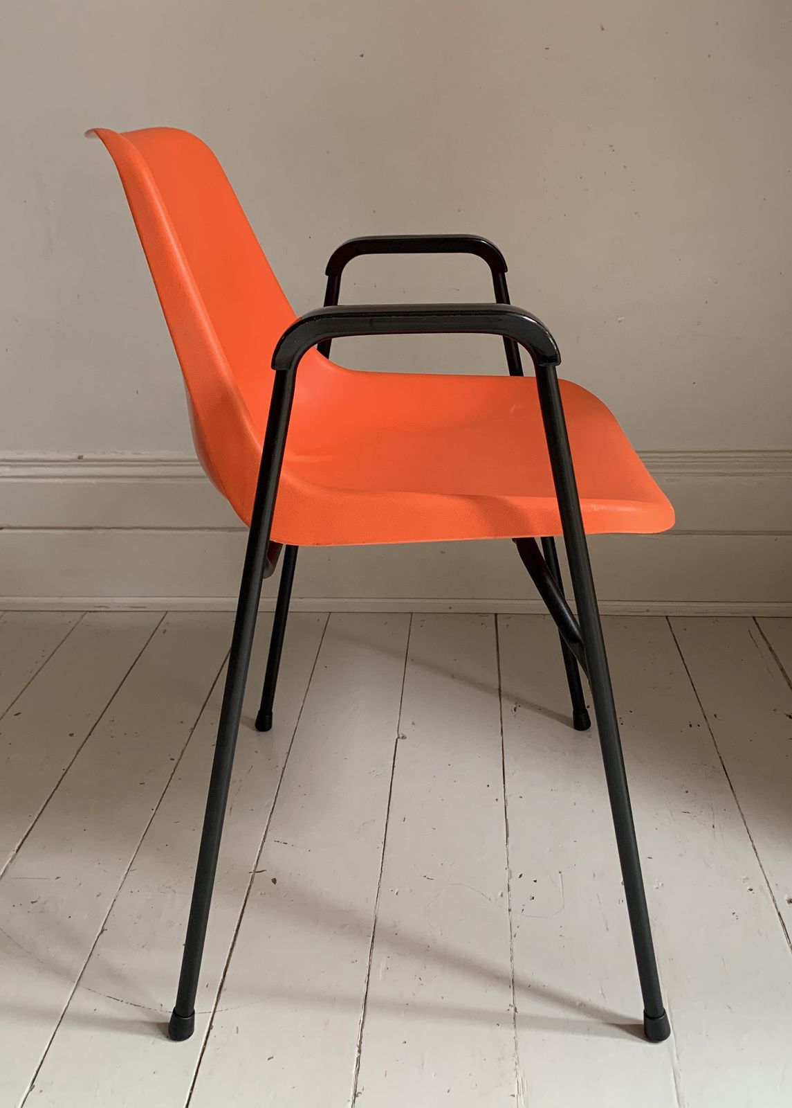 4 X Rare Vintage Robin Day, For Hille Orange Stacking Chairs W/ Arms photo buy