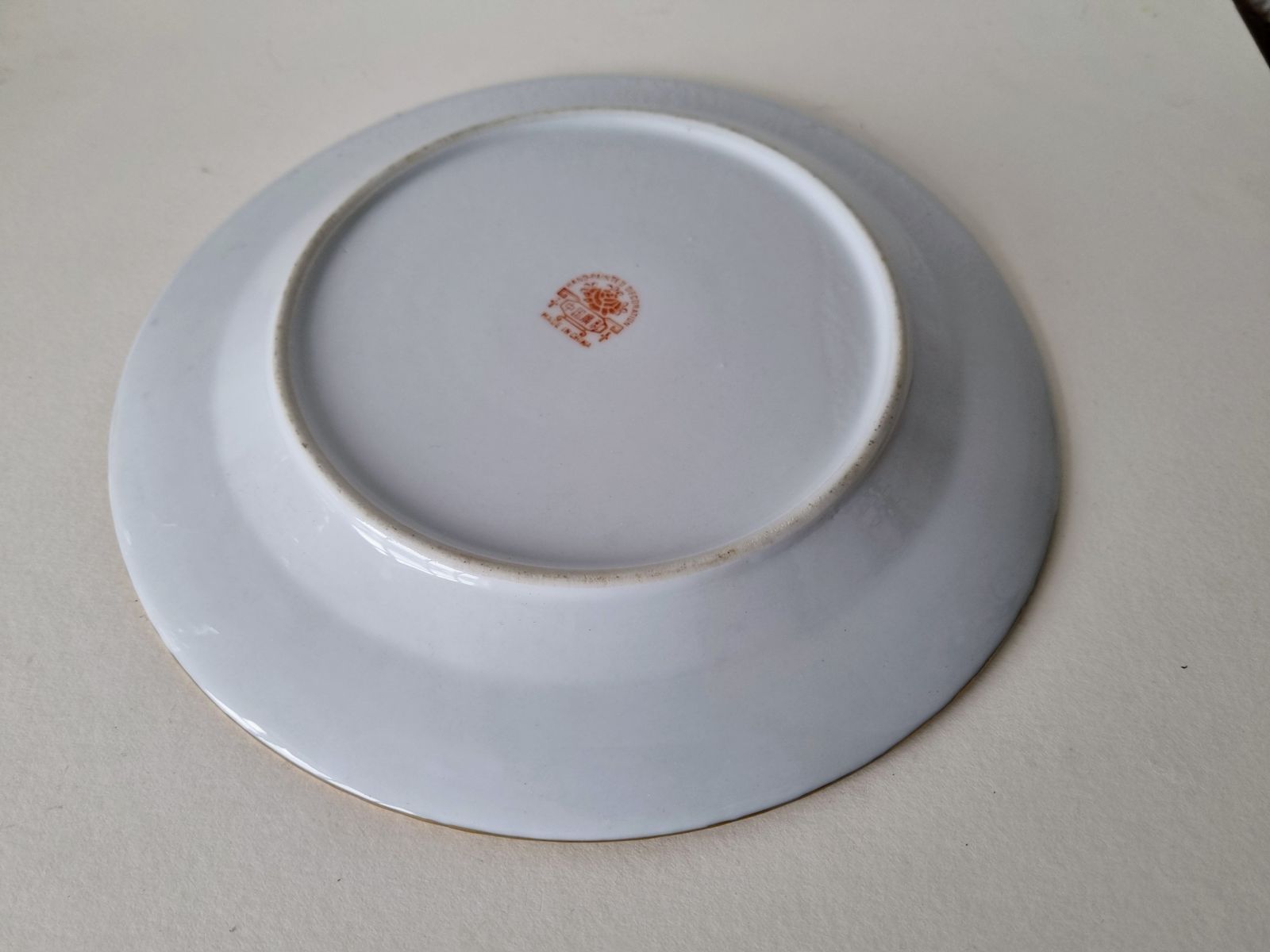 photo vinterior Chinese Porcelain Plate With Dragons, 1980s Oriental Art