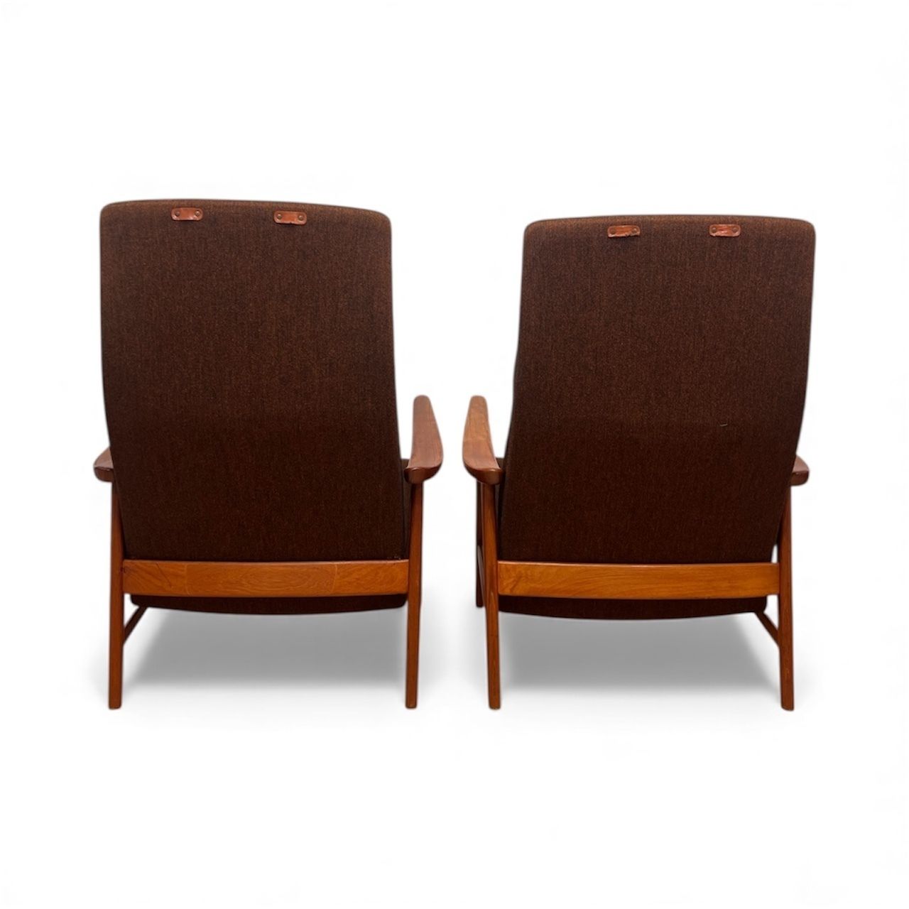 Pair Of Mid Century Folke Ohlsson “Duxiesta” Adjustable Teak Lounge Chairs In Brown Wool, Dux Sweden, 1960s photo vintage