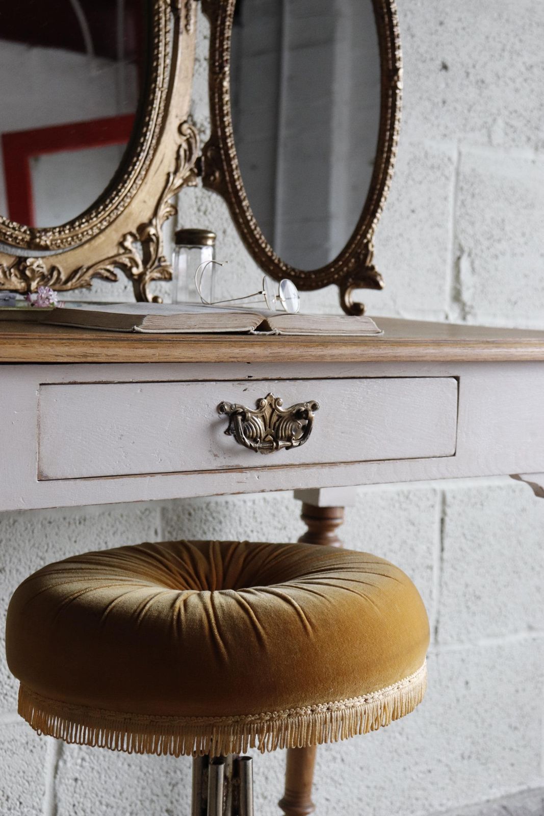 Part Painted Pine And Oak Washstand, Dressing Table Or Desk In Stone Rosie photo Furniture
