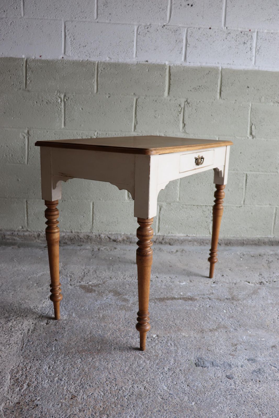 710.0 Part Painted Pine And Oak Washstand, Dressing Table Or Desk In Stone Rosie photo