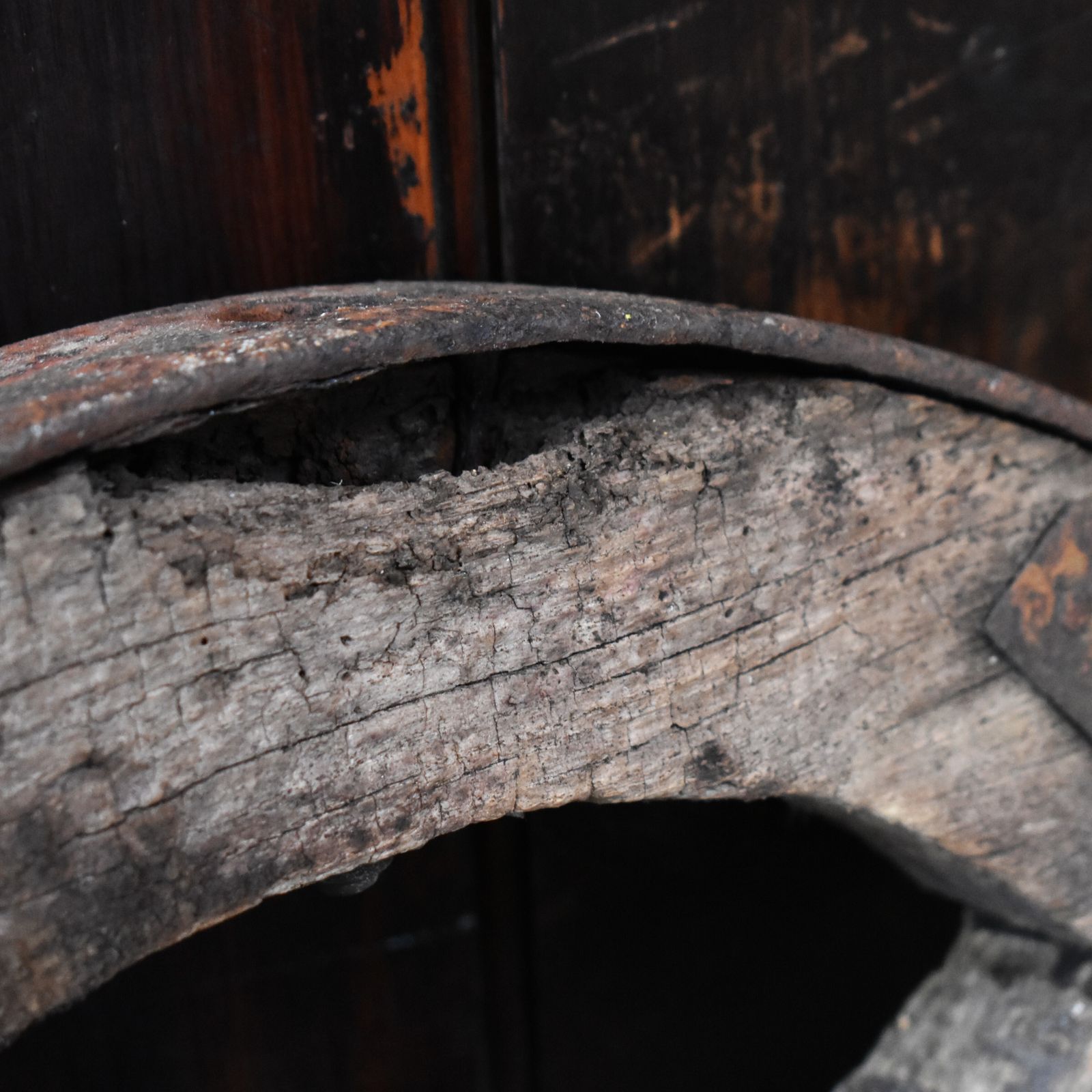 photo buy Antique Salvaged Wooden Garden Decorative Display Cart Wheel