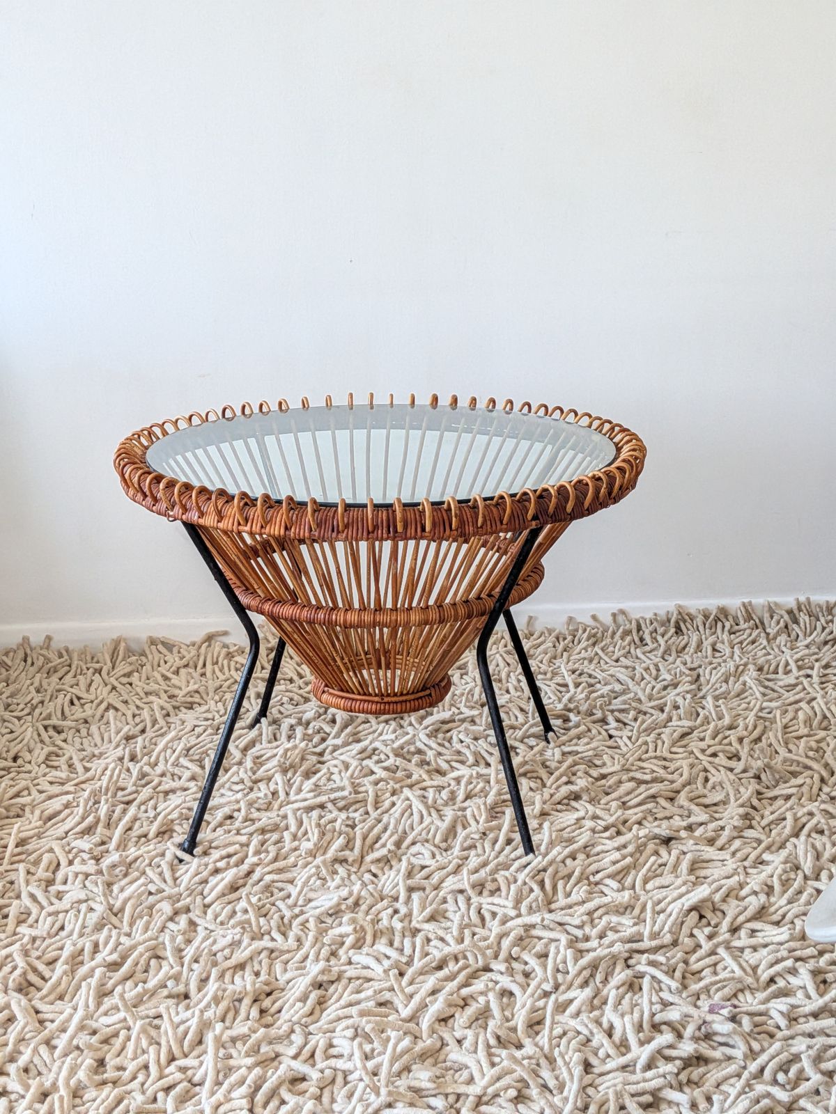 Coffee Table  By Franco Albini    Mid Century Modern 1960s photo Furniture