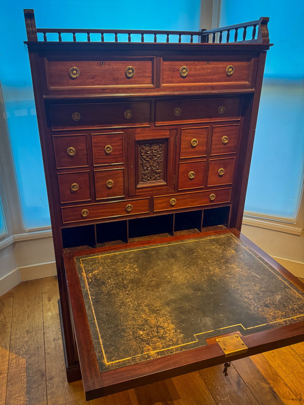Victorian Mahogany Escritoire Fall Front Desk C.1875 Exhibition Quality photo Furniture