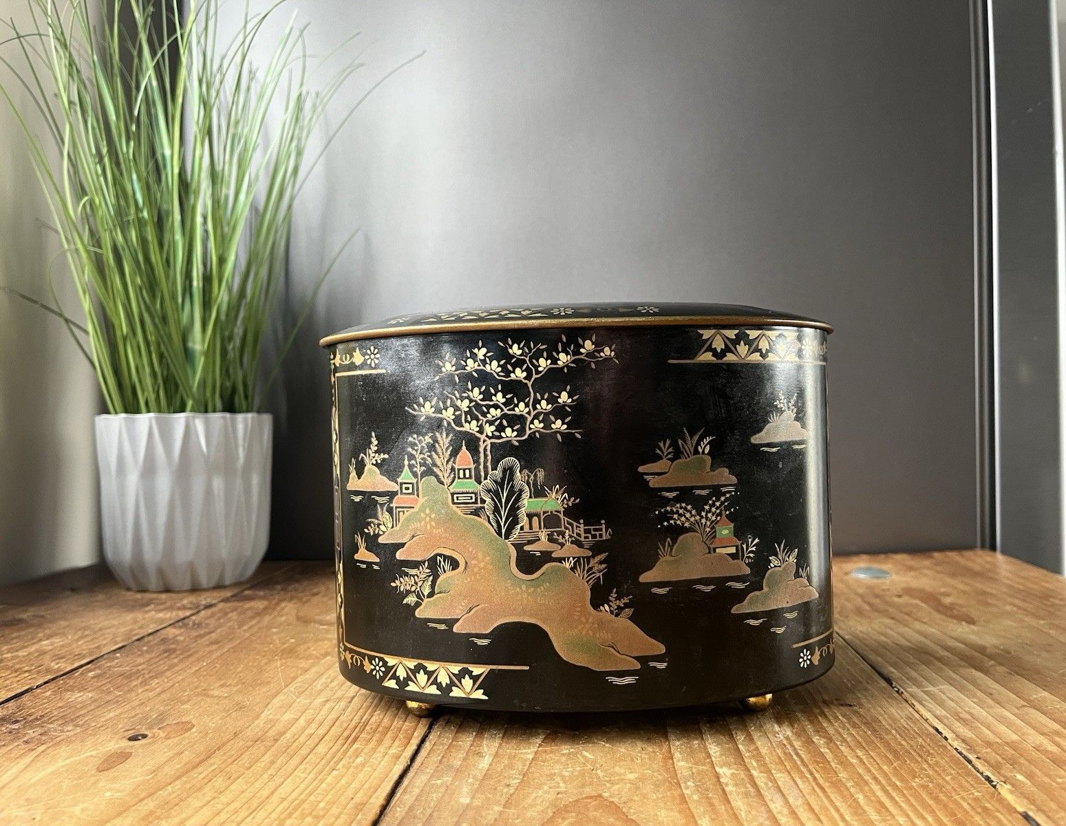 Vintage 50's British 6mb Tea Sweet Tin Box Chinoiserie Oriental Japonisme Pagoda photo vinterior
