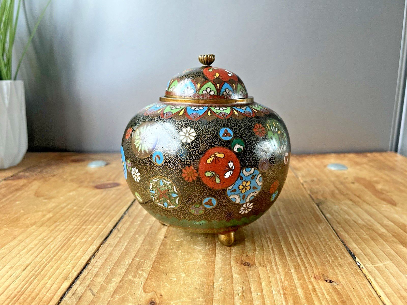 Antique Japanese Meiji Period Cloisonne Enamel Floral Lidded Ginger Spice Jar photo Home Decor