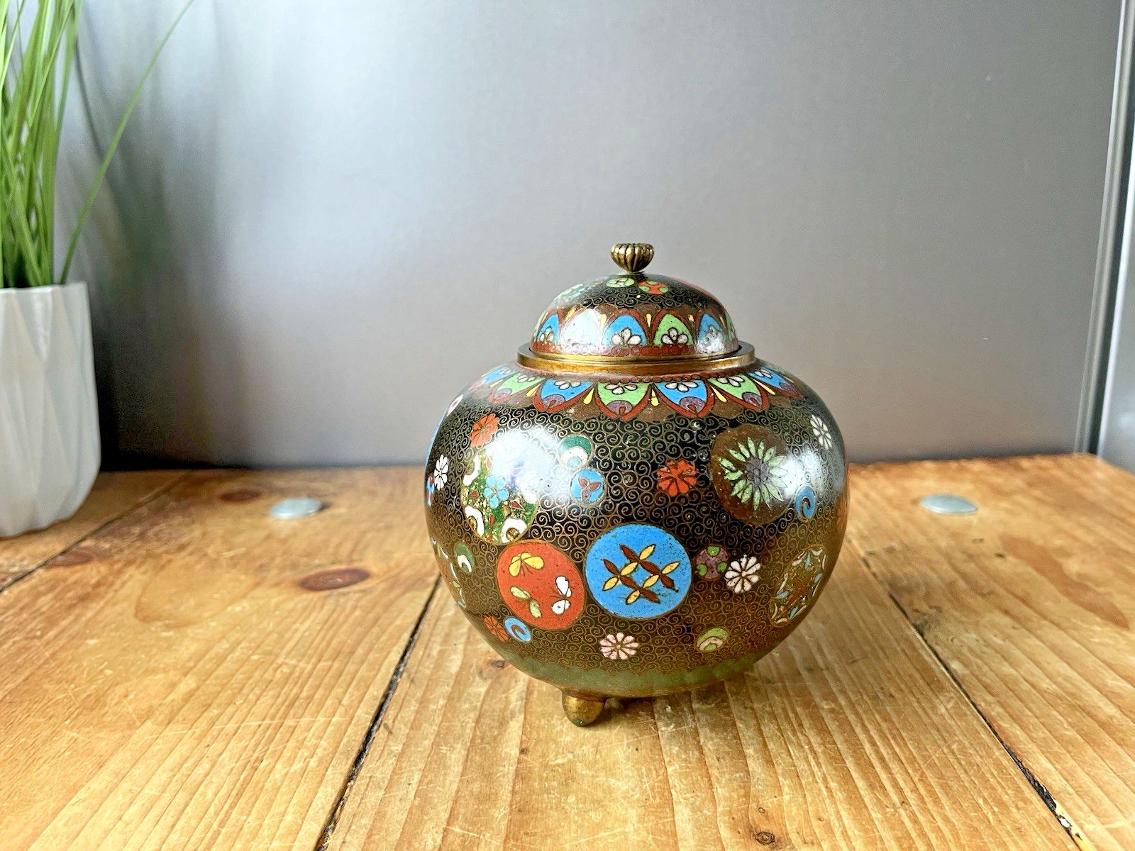Antique Japanese Meiji Period Cloisonne Enamel Floral Lidded Ginger Spice Jar photo 110.0