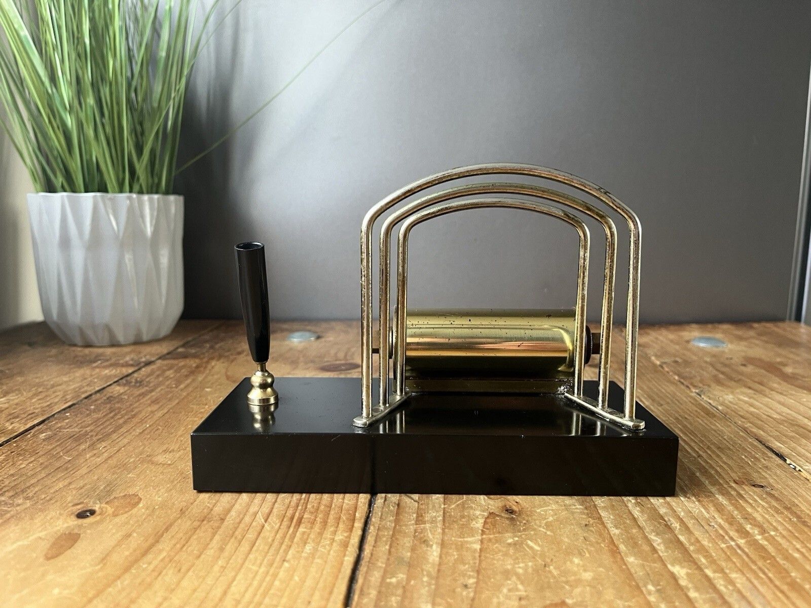 Art Deco Brass Marble Base Perpetual Desk Calendar Letter Rack Pen Holder Office photo Home Decor